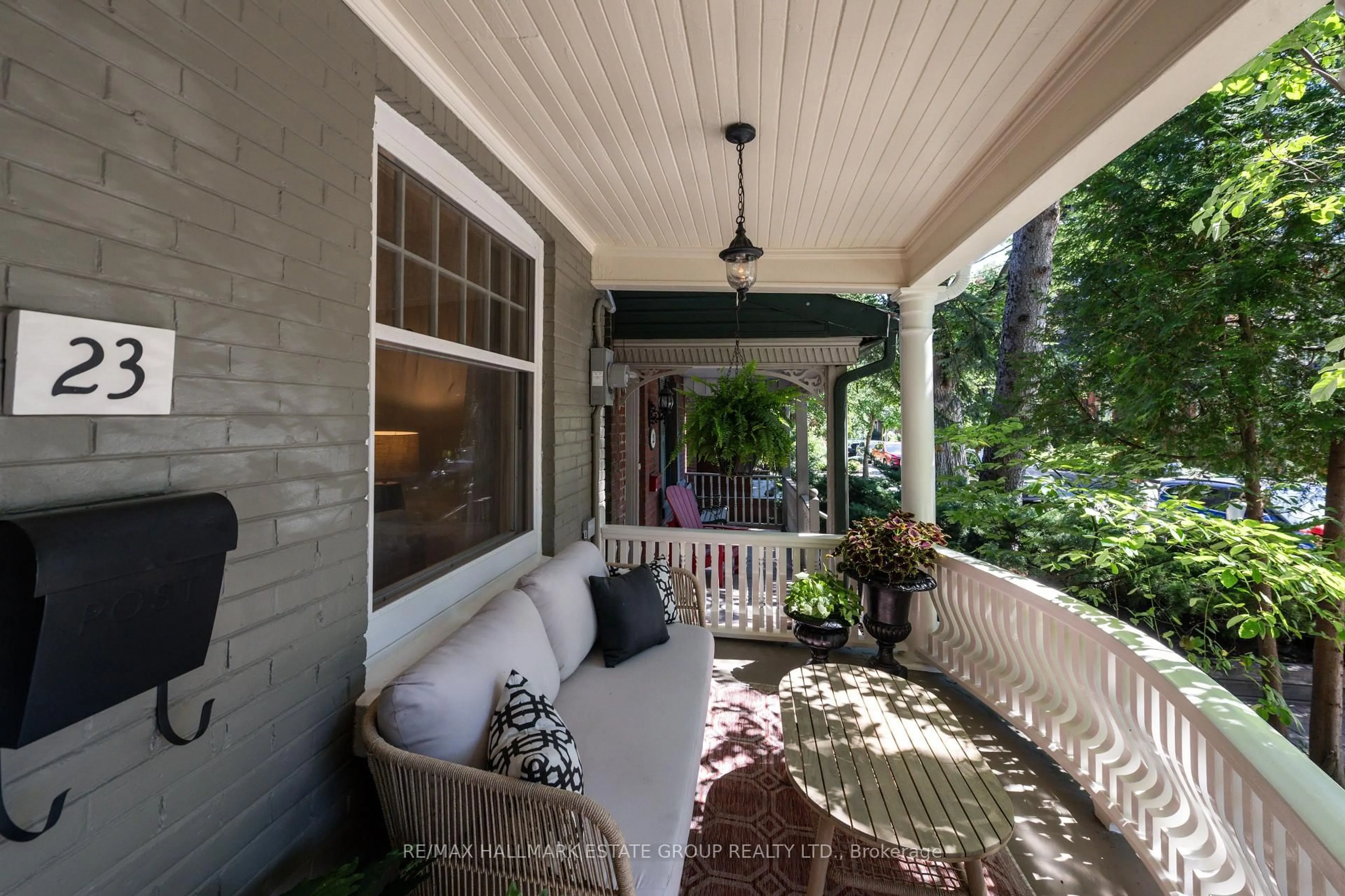 Patio, street for 23 Brooklyn Ave, Toronto Ontario M4M 2X4