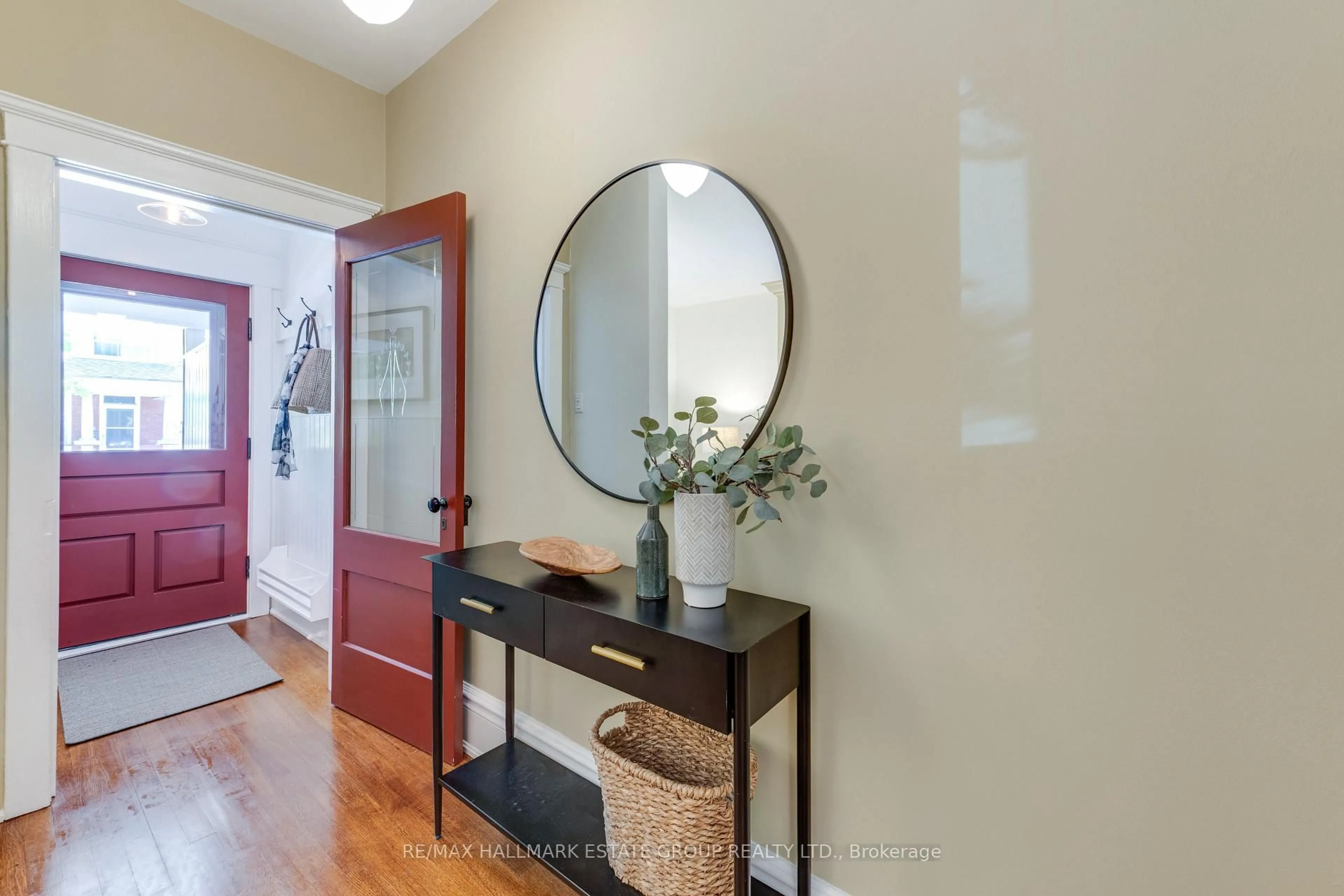 Indoor entryway for 23 Brooklyn Ave, Toronto Ontario M4M 2X4
