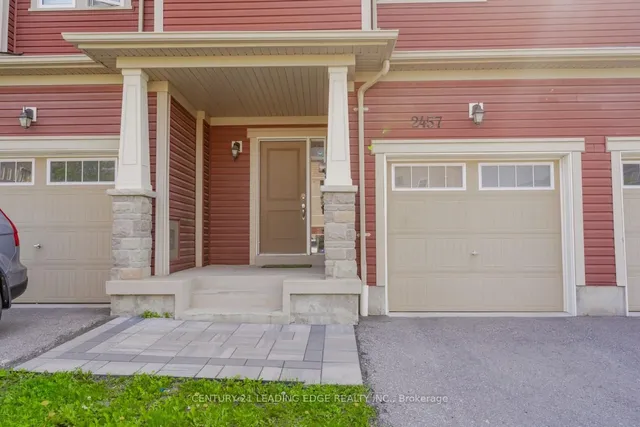 2457 Hill Rise St, Oshawa 3
