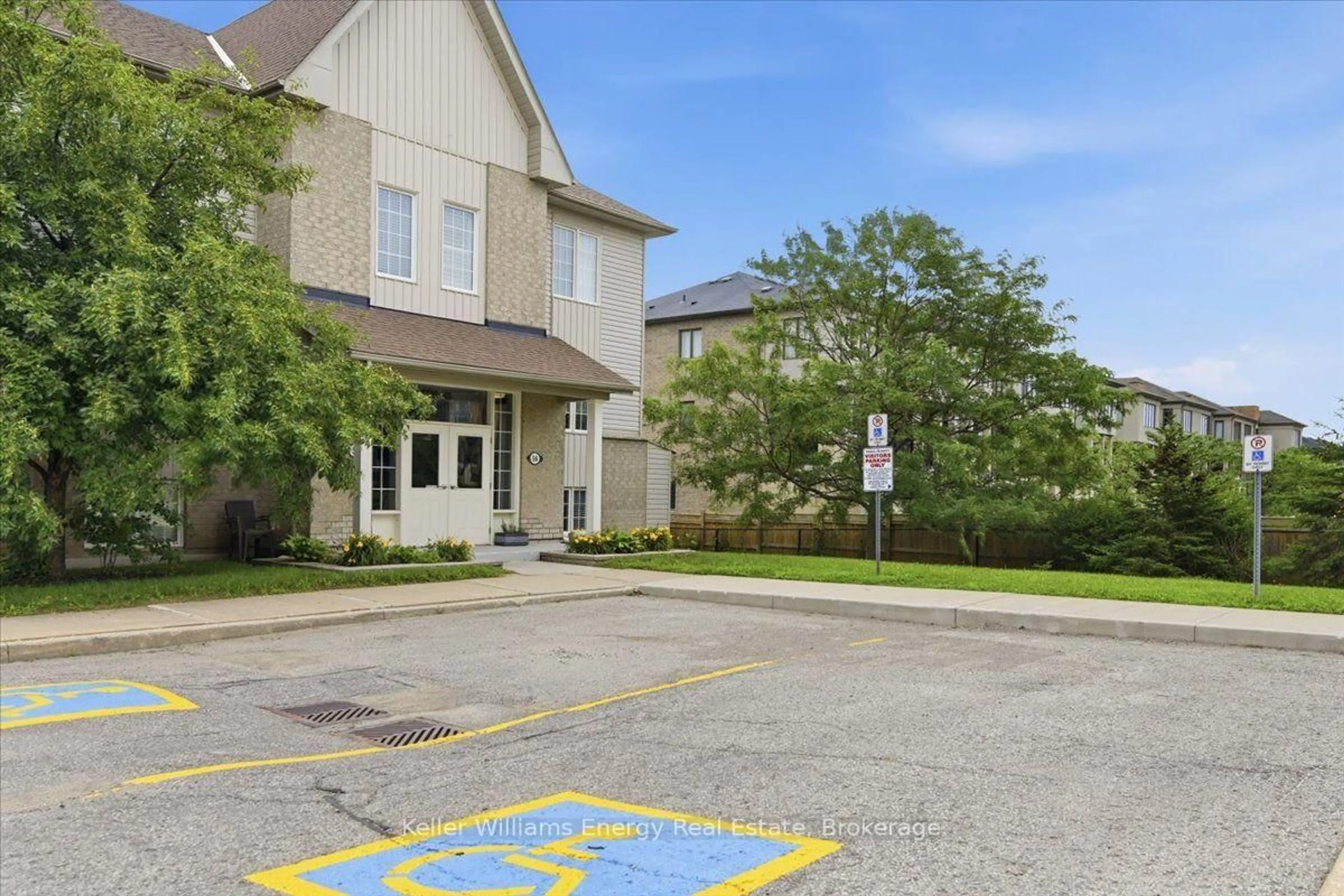 Unknown for 56 Petra Way #1, Whitby Ontario L1R 0A4