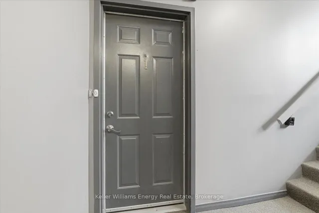 56 Petra Way #1, Whitby 4