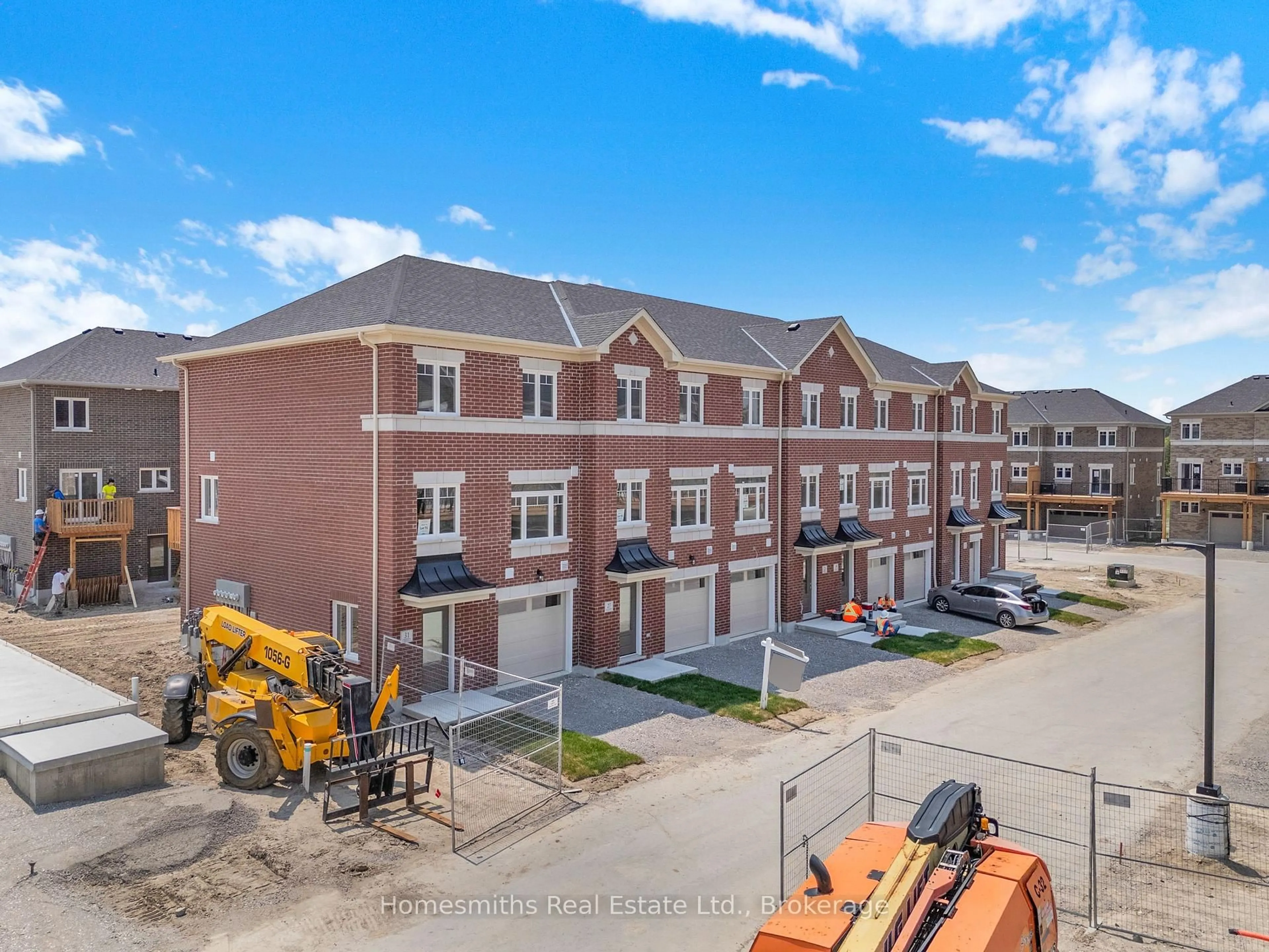 A pic from outside/outdoor area/front of a property/back of a property/a pic from drone, building for 27 Nady Lane, Clarington Ontario L1B 0X1