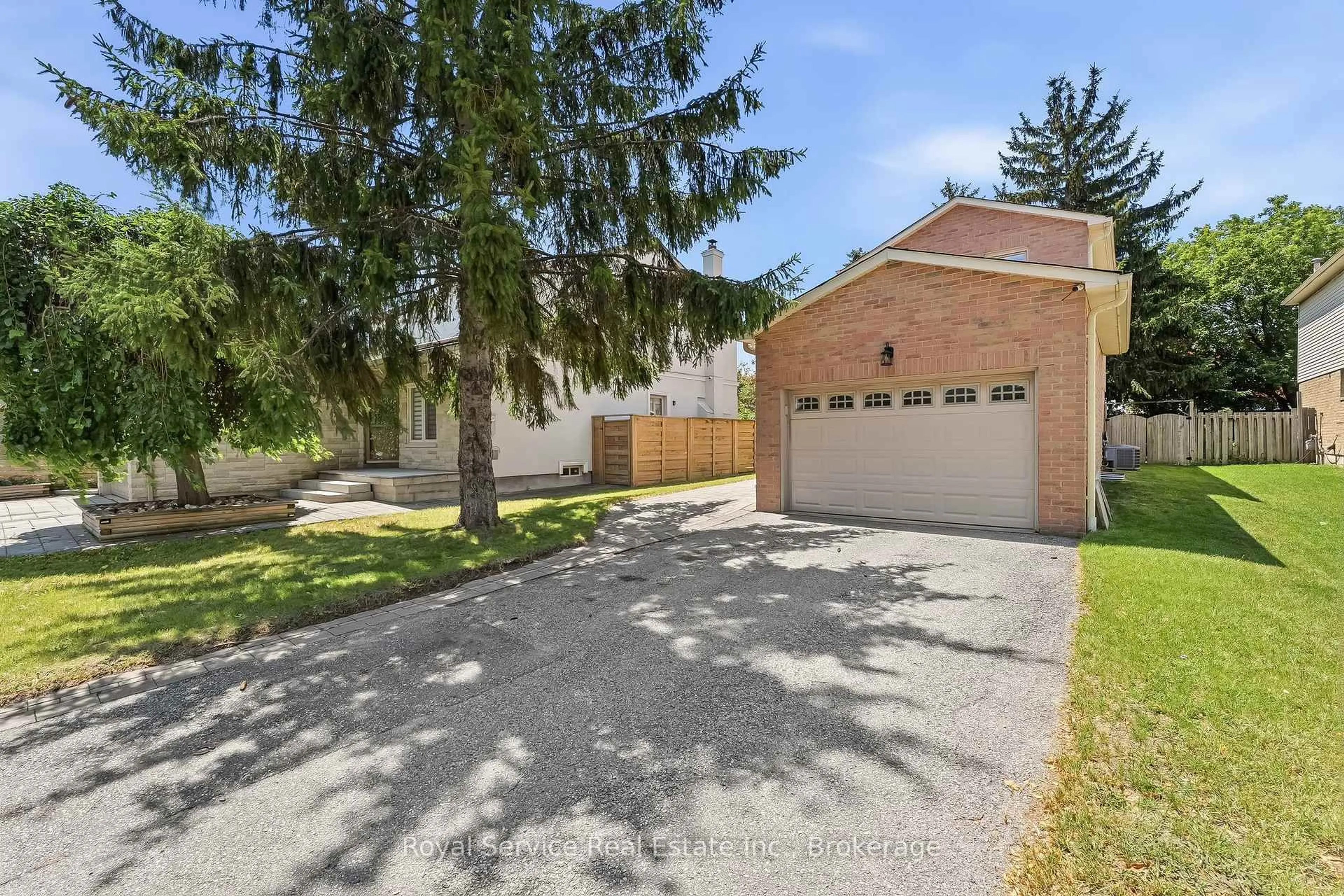 Unknown for 6 Gilmour Dr, Ajax Ontario L1S 5J8