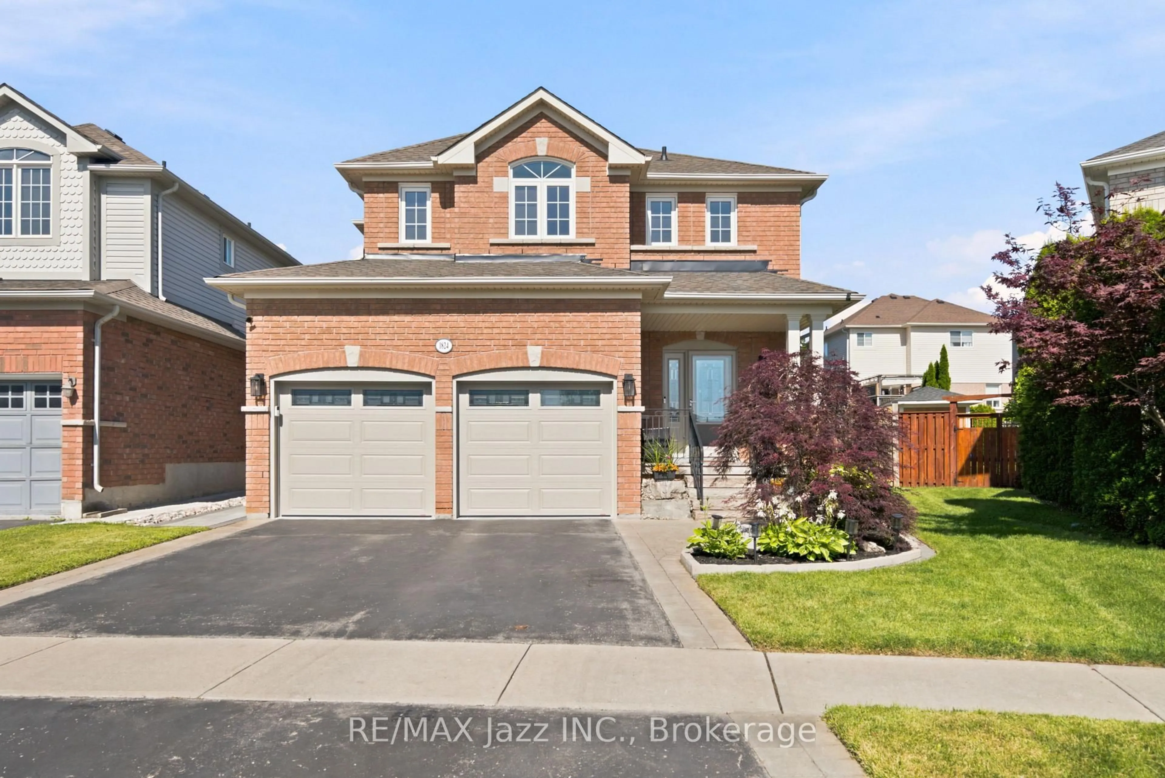Home with brick exterior material, street for 1824 Birchview Dr, Oshawa Ontario L1K 3B9