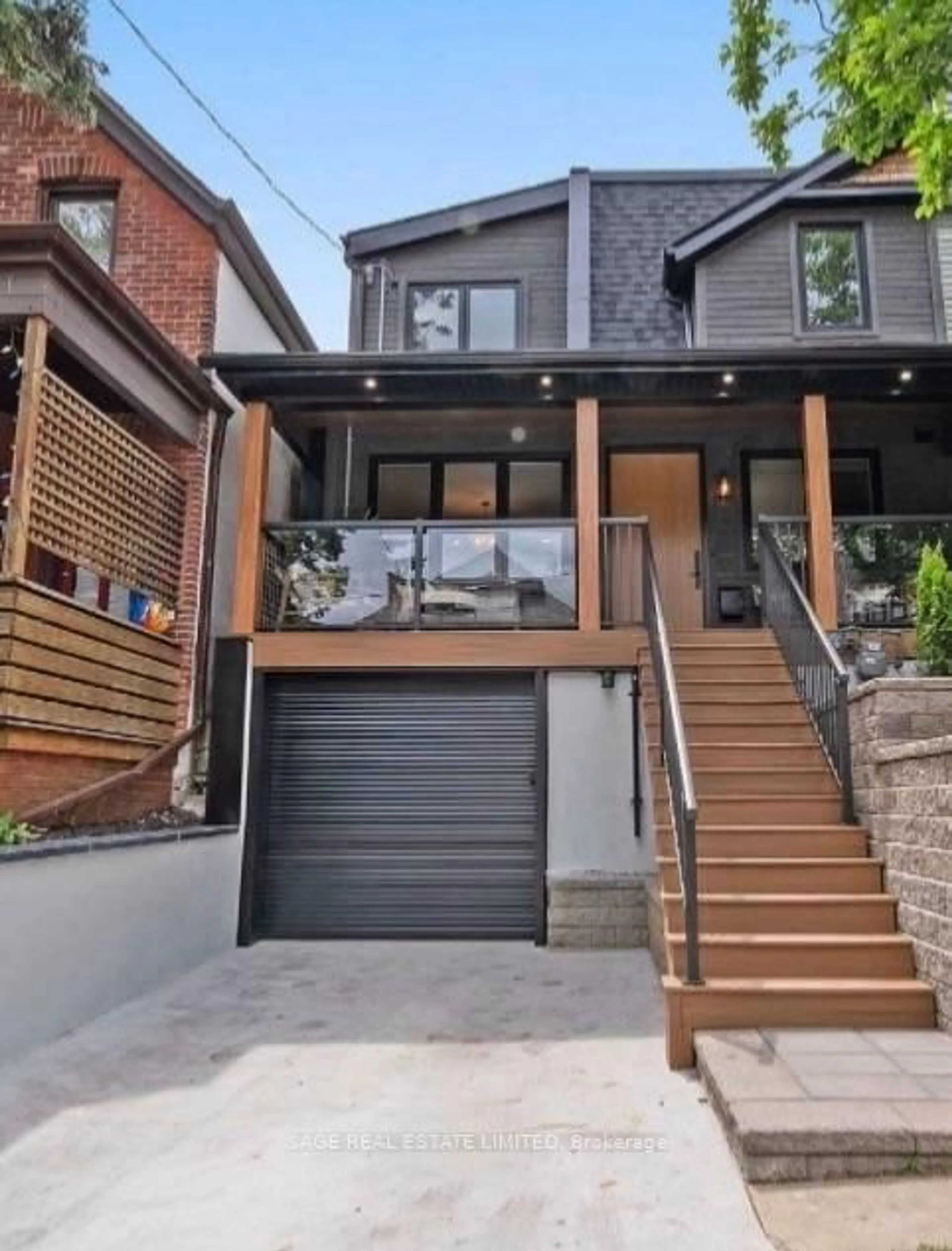 Home with brick exterior material, street for 116 Lee Ave, Toronto Ontario M4E 2P3