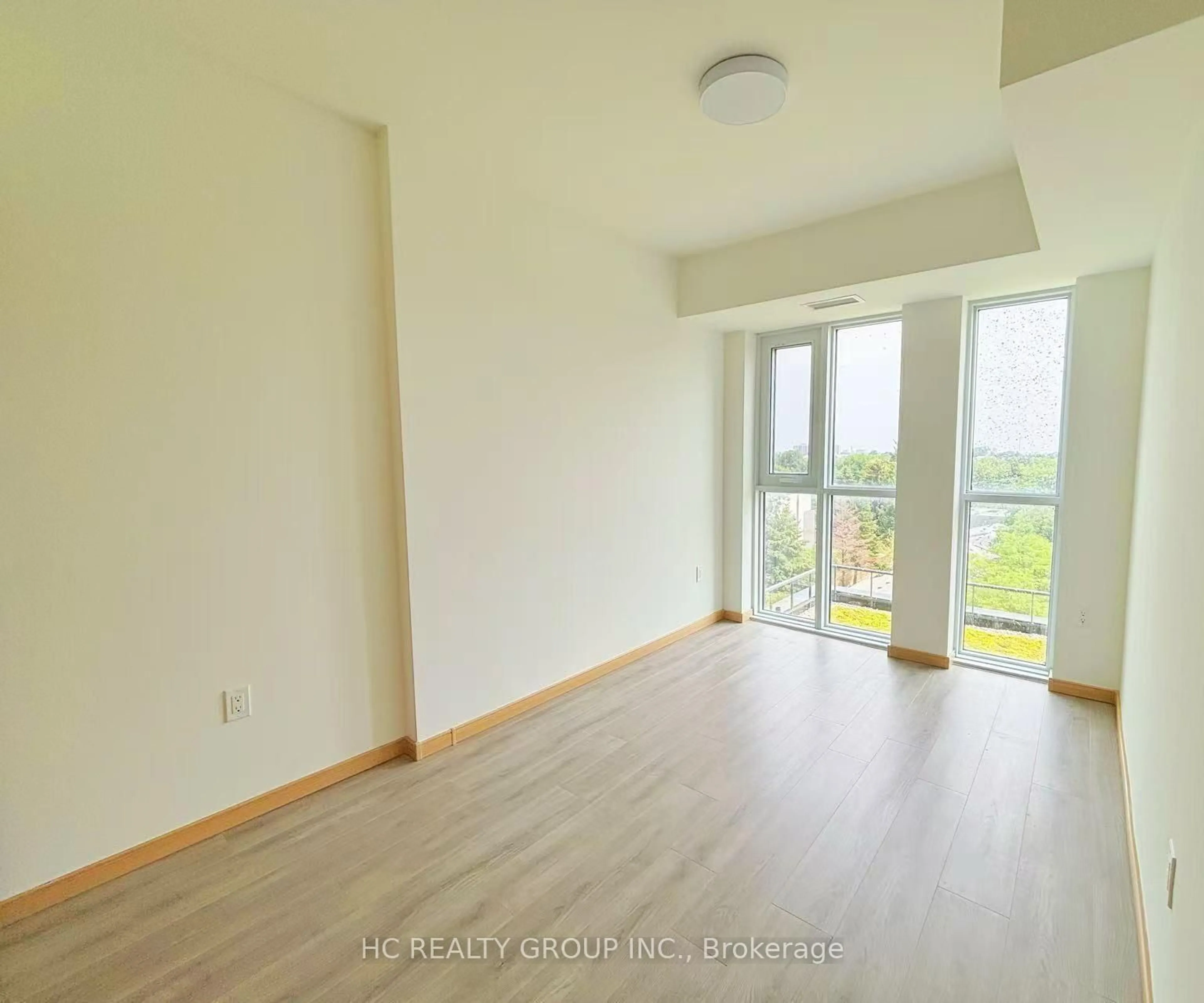 A pic of a room for 3421 Sheppard Ave #702, Toronto Ontario M1T 0C1