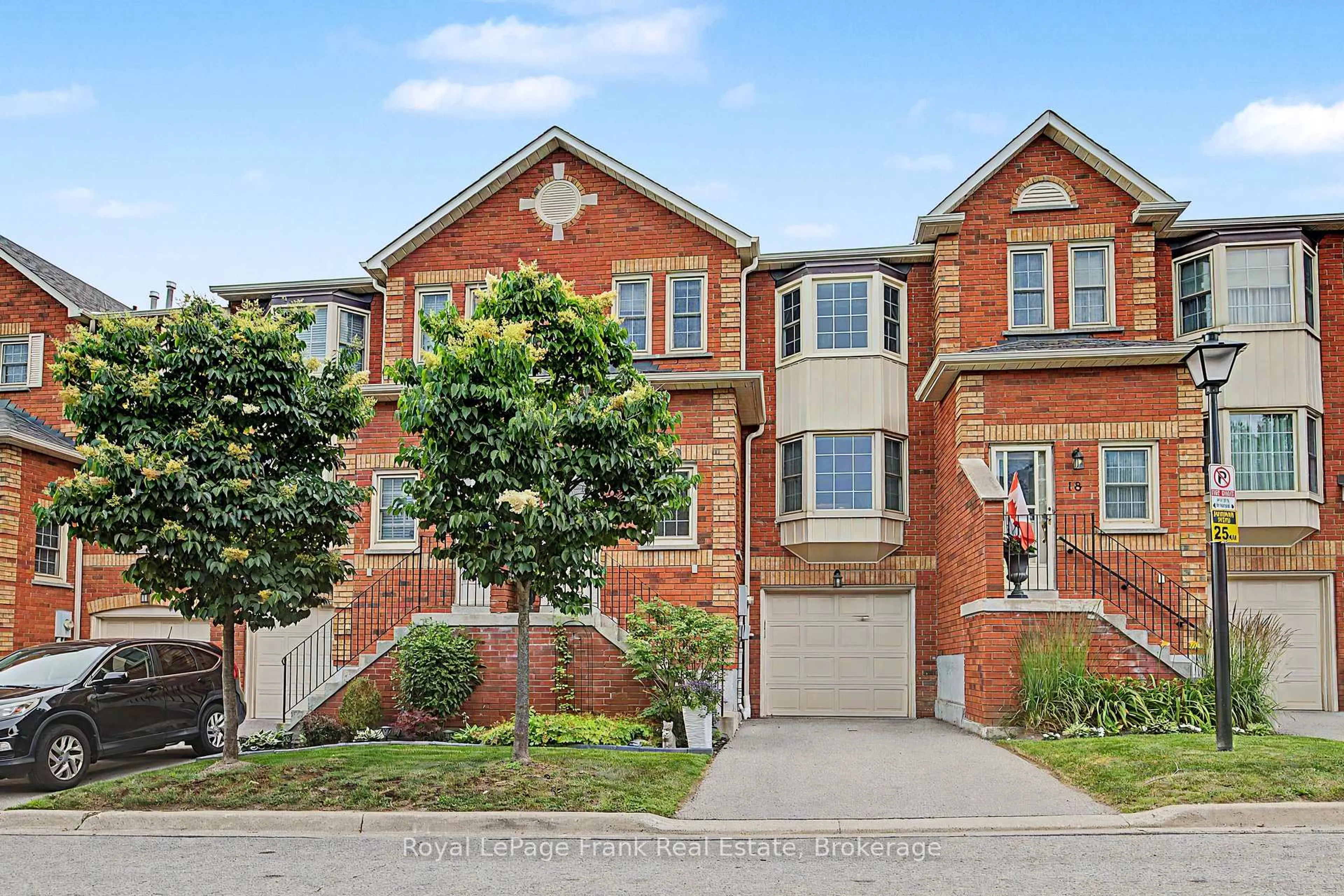 Home with brick exterior material, street for 1610 CRAWFORTH St #20, Whitby Ontario L1N 9B1