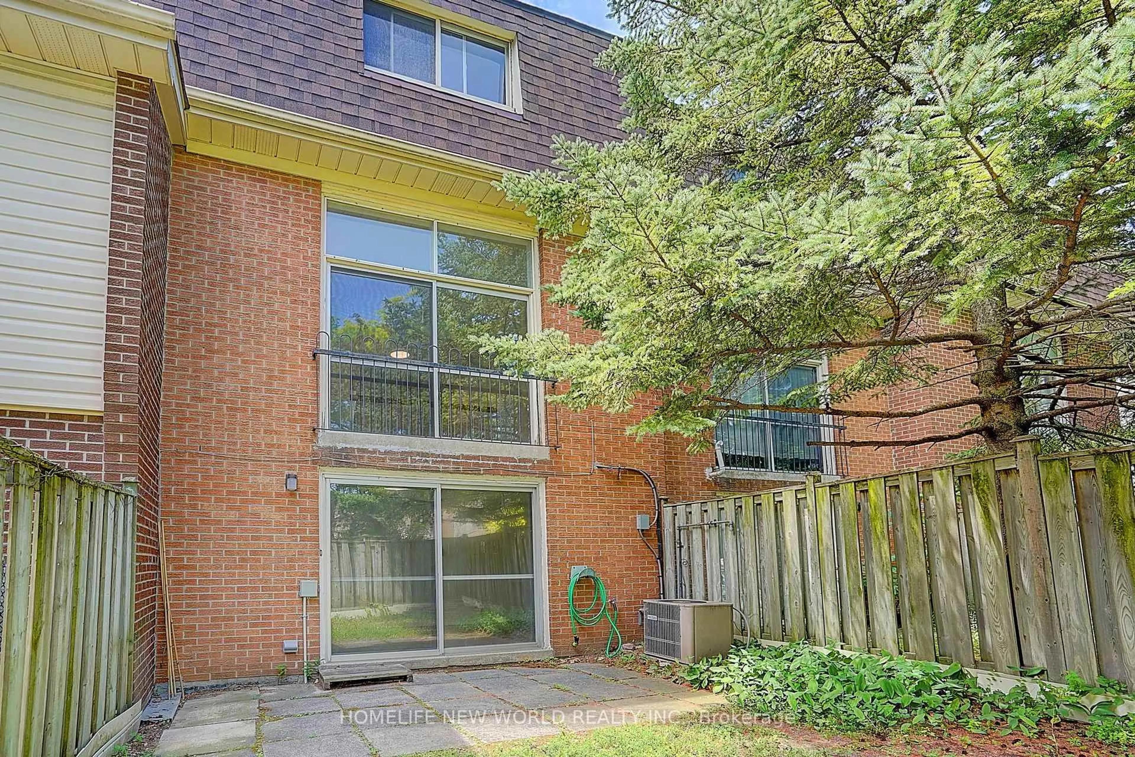 Patio, unknown for 40 Dundalk Dr #46, Toronto Ontario M1P 4S3