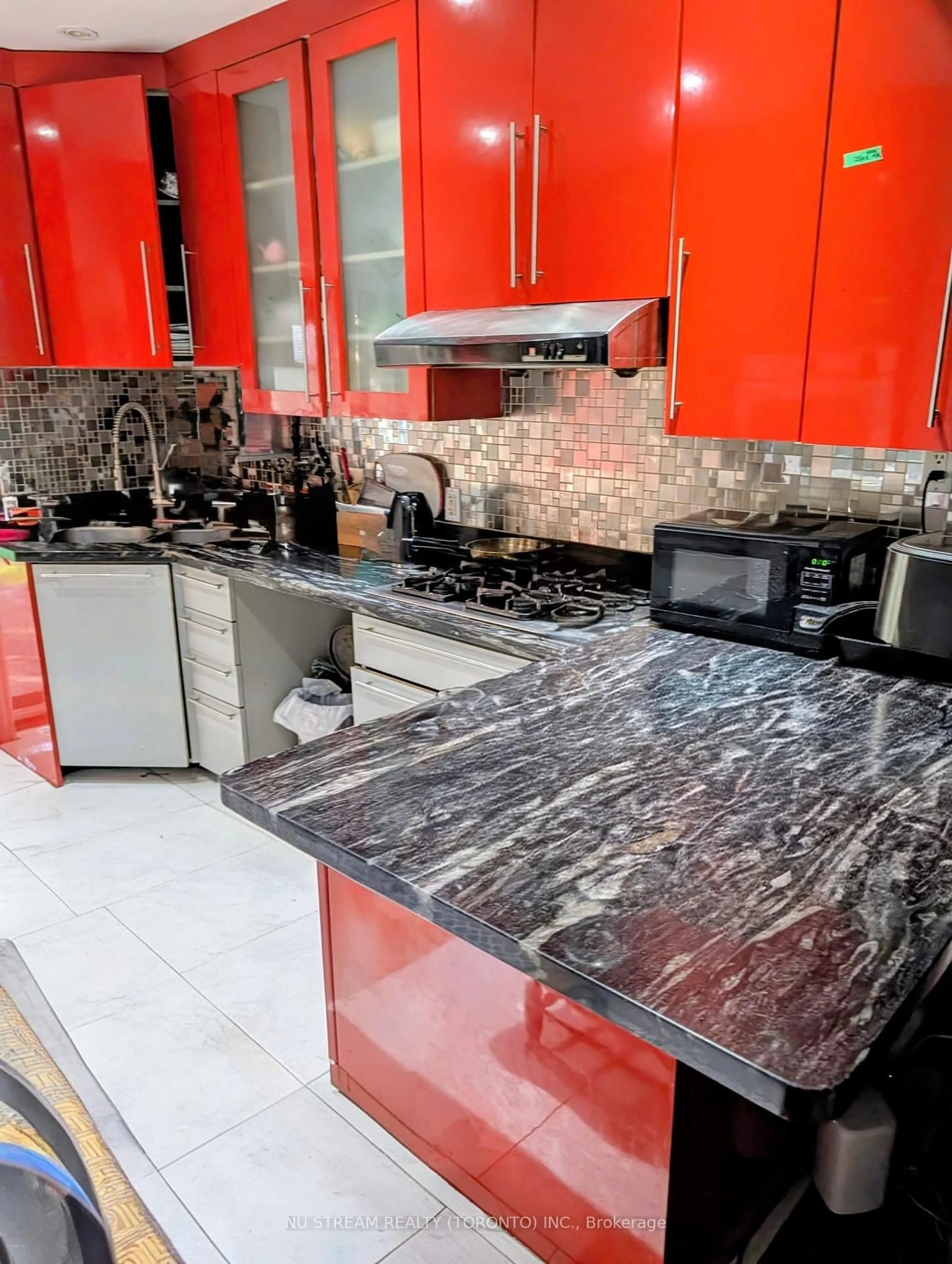 Contemporary kitchen, ceramic/tile floor for 34 Fairwood Cres, Toronto Ontario M1E 3T3