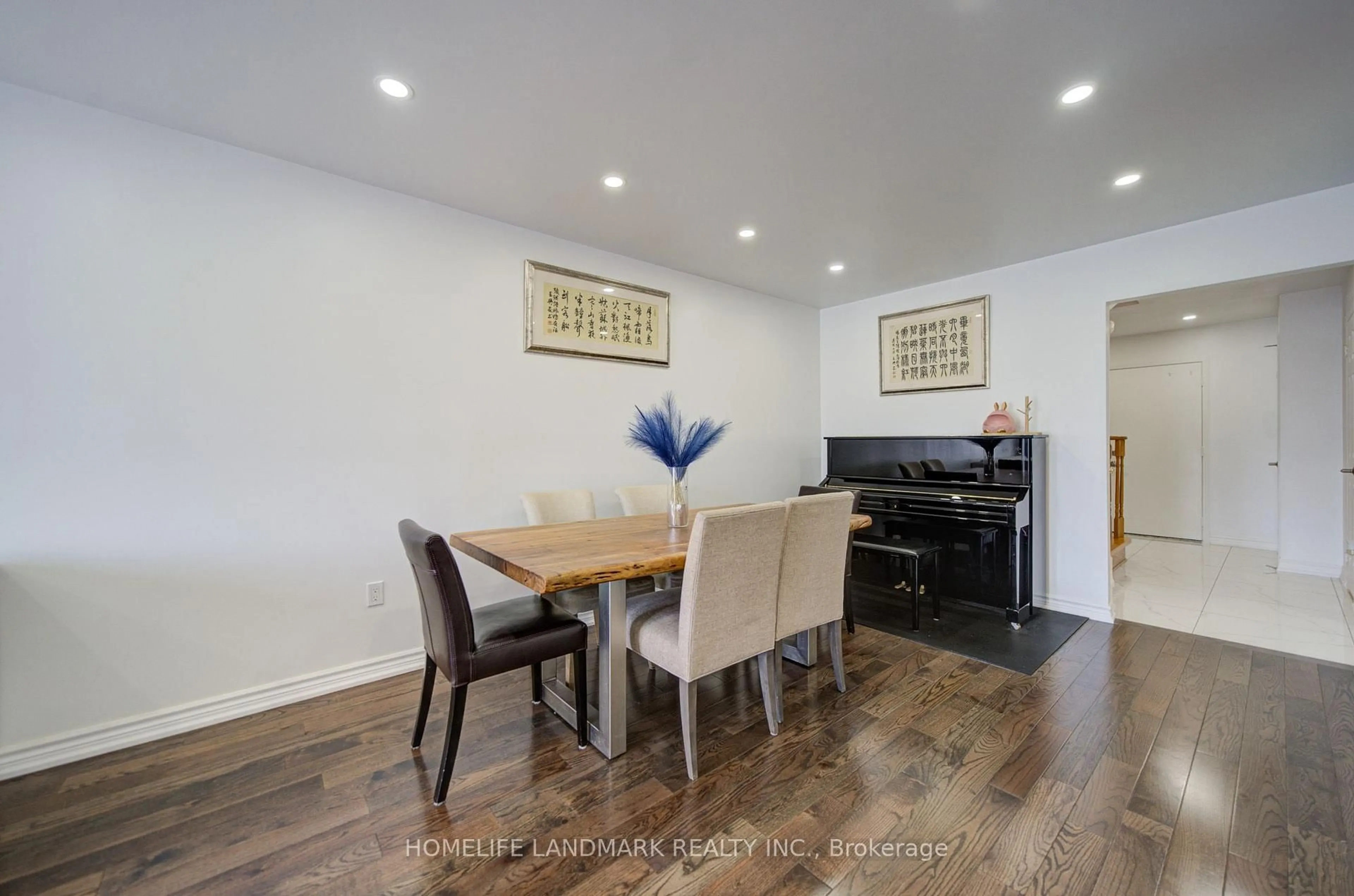 Dining room, wood/laminate floor for 65 Shepton Way, Toronto Ontario M1V 5N4