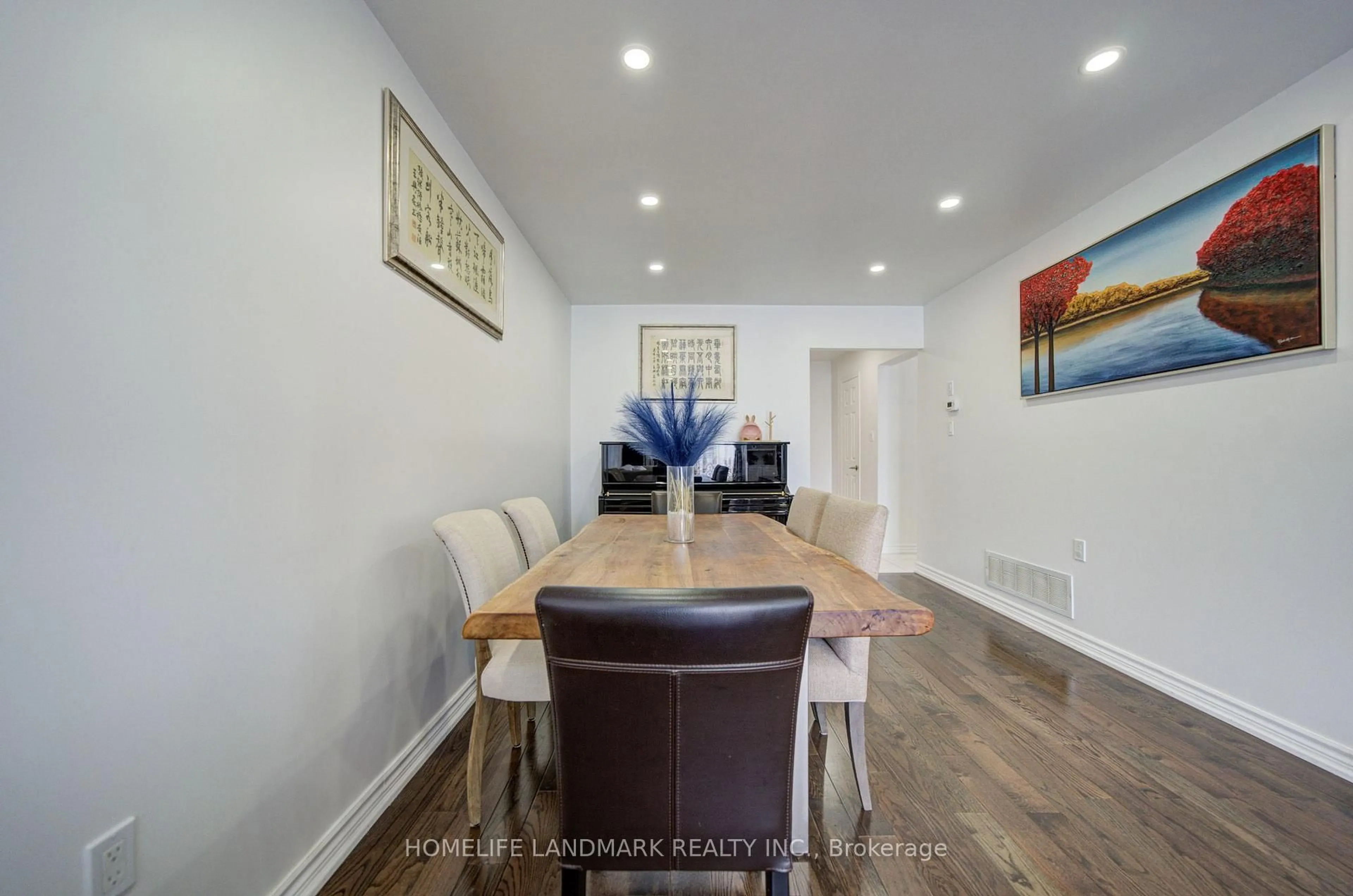Dining room, wood/laminate floor for 65 Shepton Way, Toronto Ontario M1V 5N4