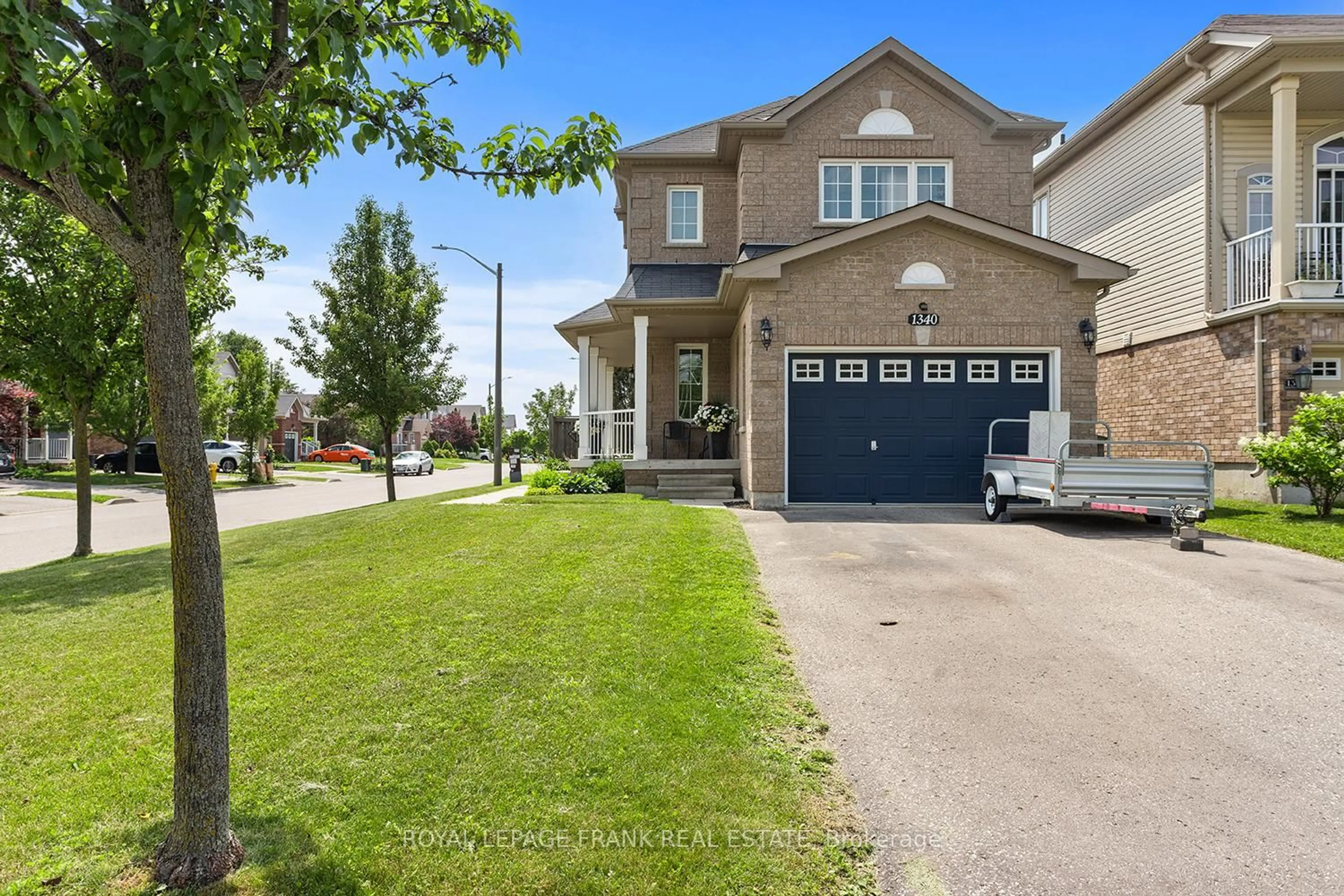 Unknown for 1340 Wadebridge Cres, Oshawa Ontario L1K 3B2
