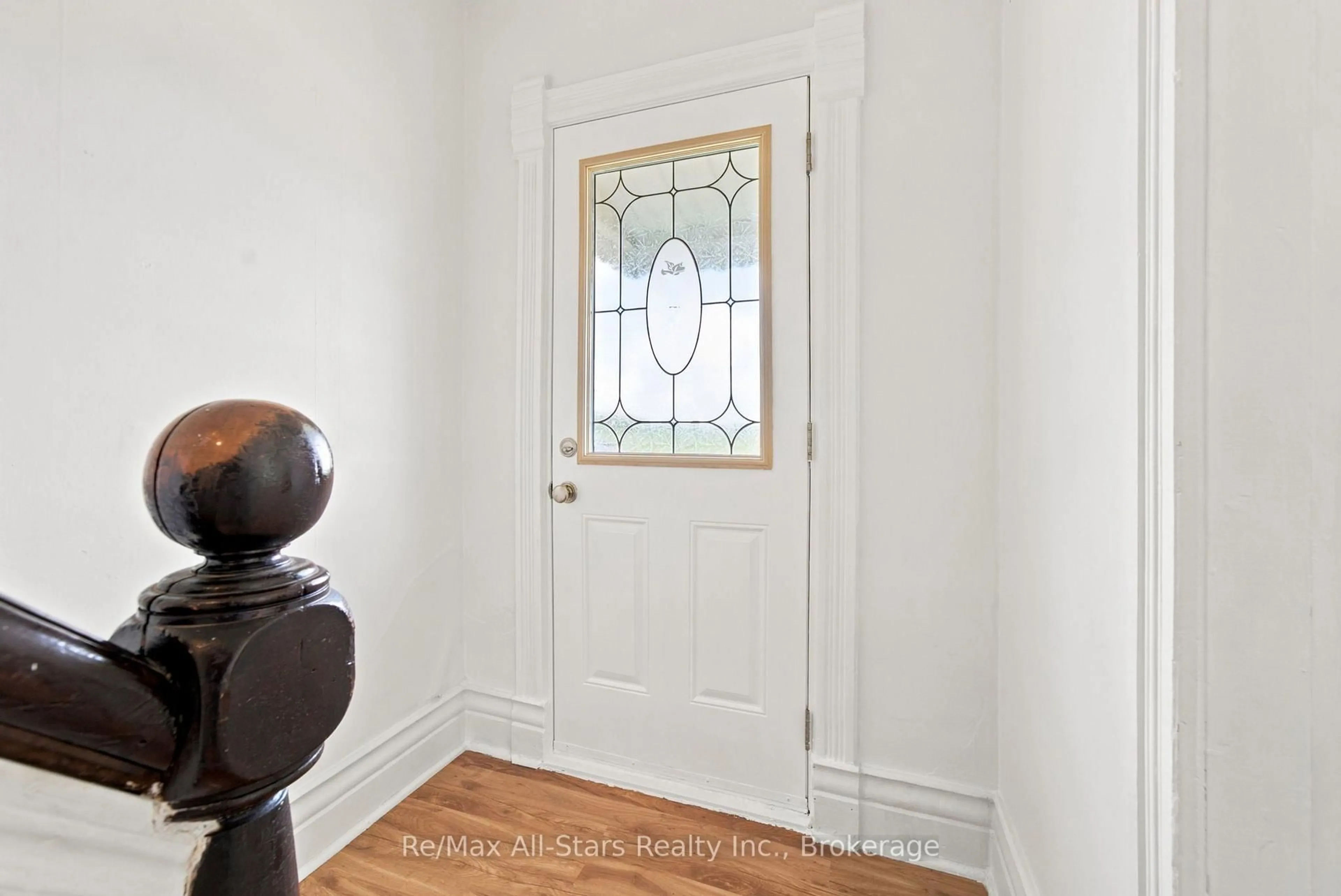 Indoor entryway for 15790 Mclaughlin Rd, Scugog Ontario L0B 1L0
