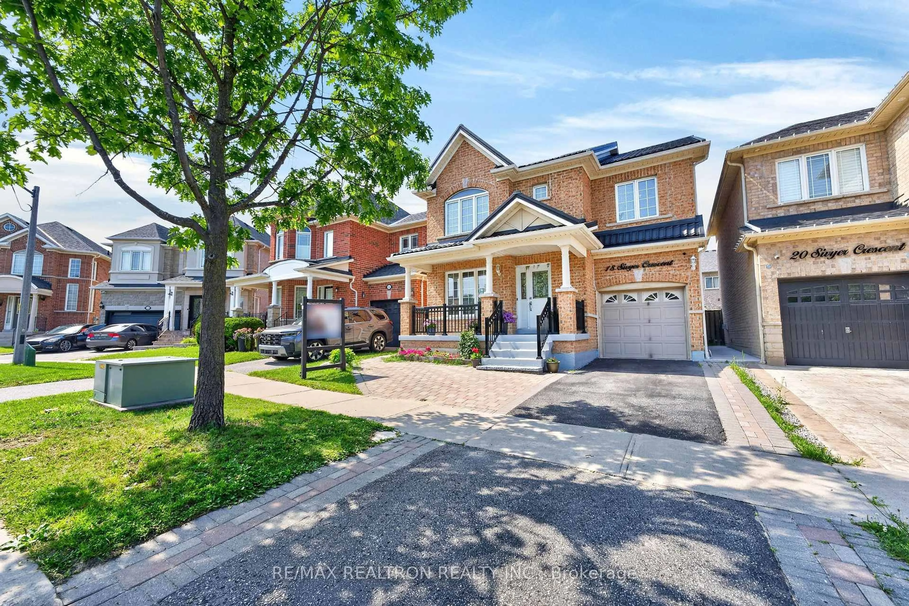 Home with brick exterior material, street for 18 Sivyer Cres, Ajax Ontario L1Z 2A6