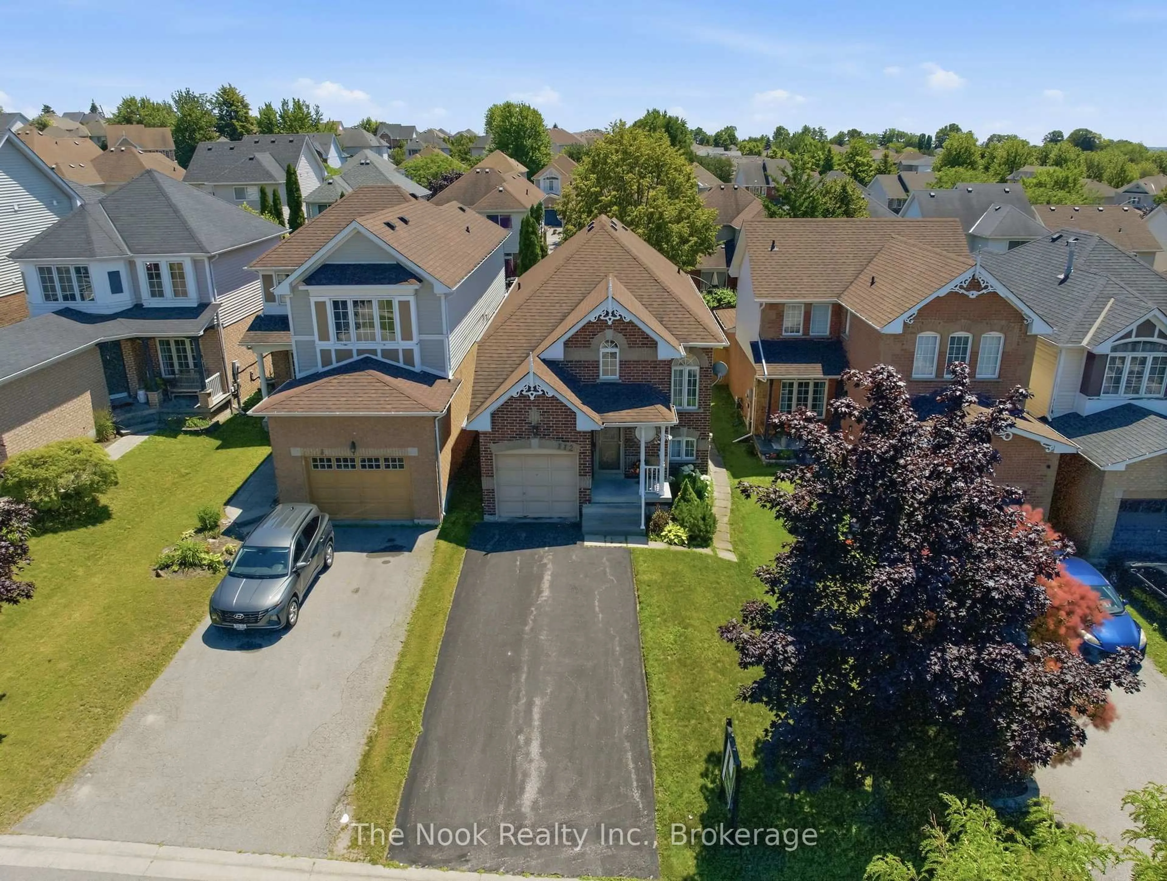 A pic from outside/outdoor area/front of a property/back of a property/a pic from drone, street for 1120 Timberland Cres, Oshawa Ontario L1K 2K8