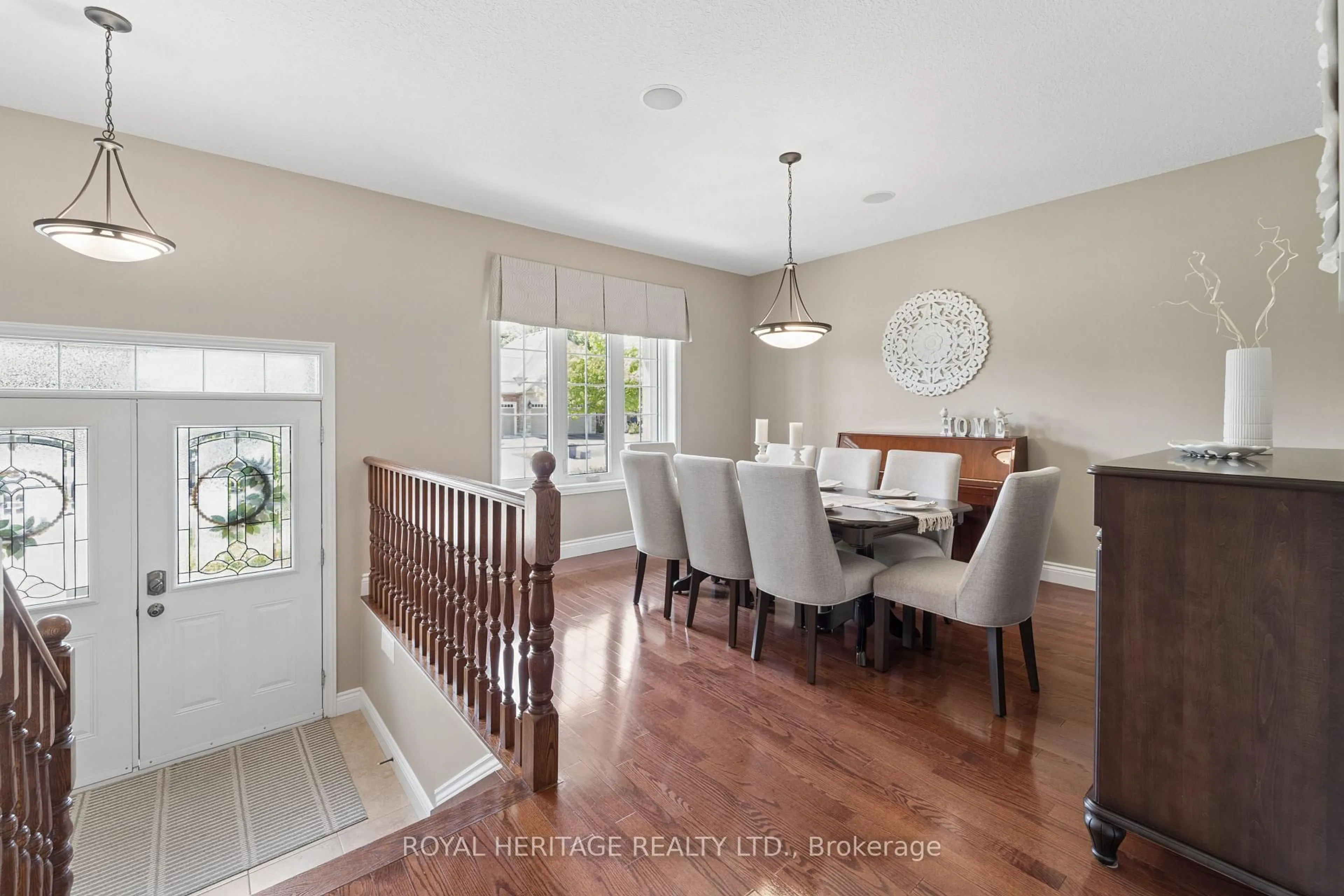 Dining room, unknown for 24 Corvinelli Dr, Whitby Ontario L1M 0G7