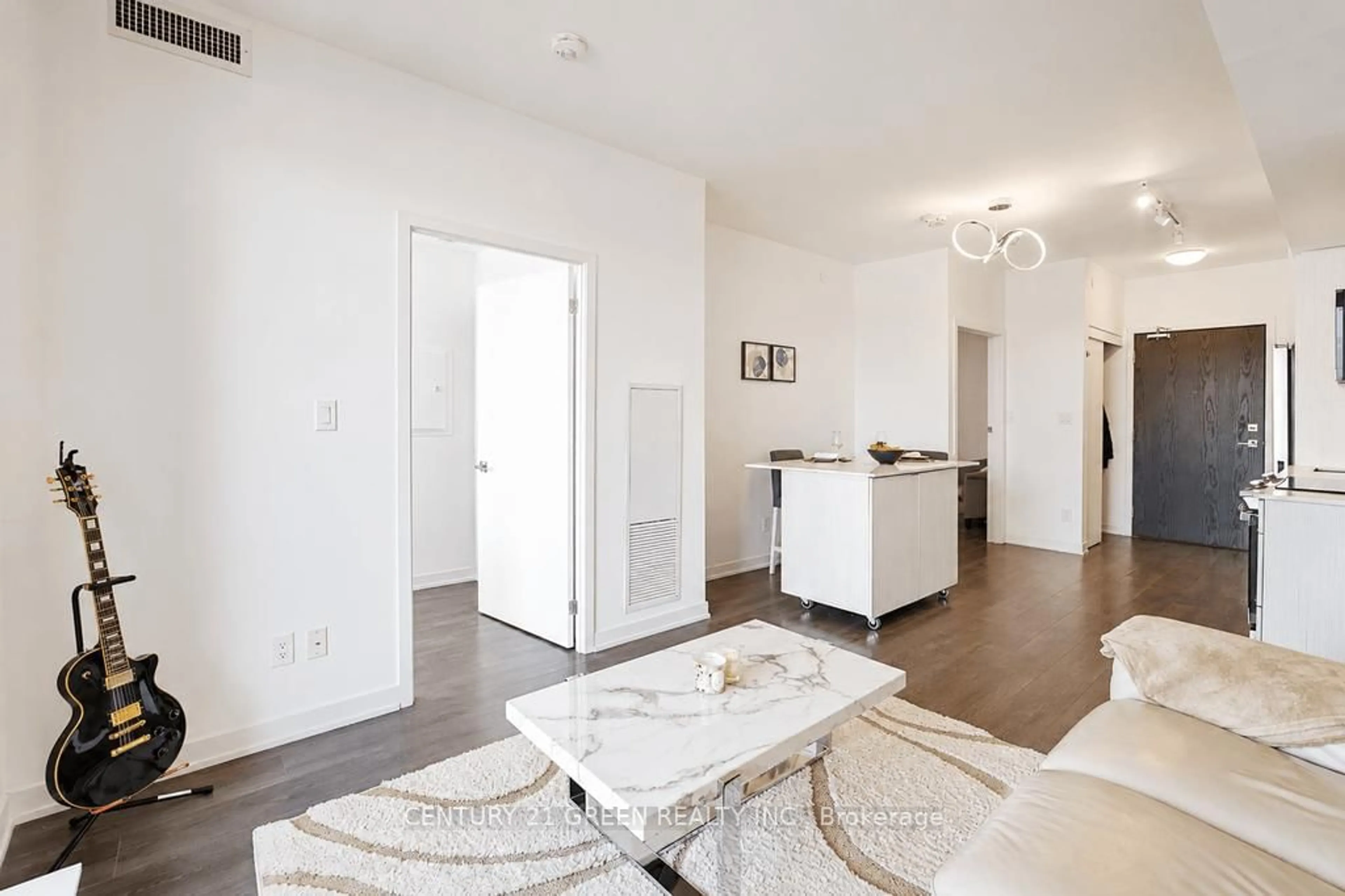 Unknown for 1401 O'connor Dr #415, Toronto Ontario M4B 2V5