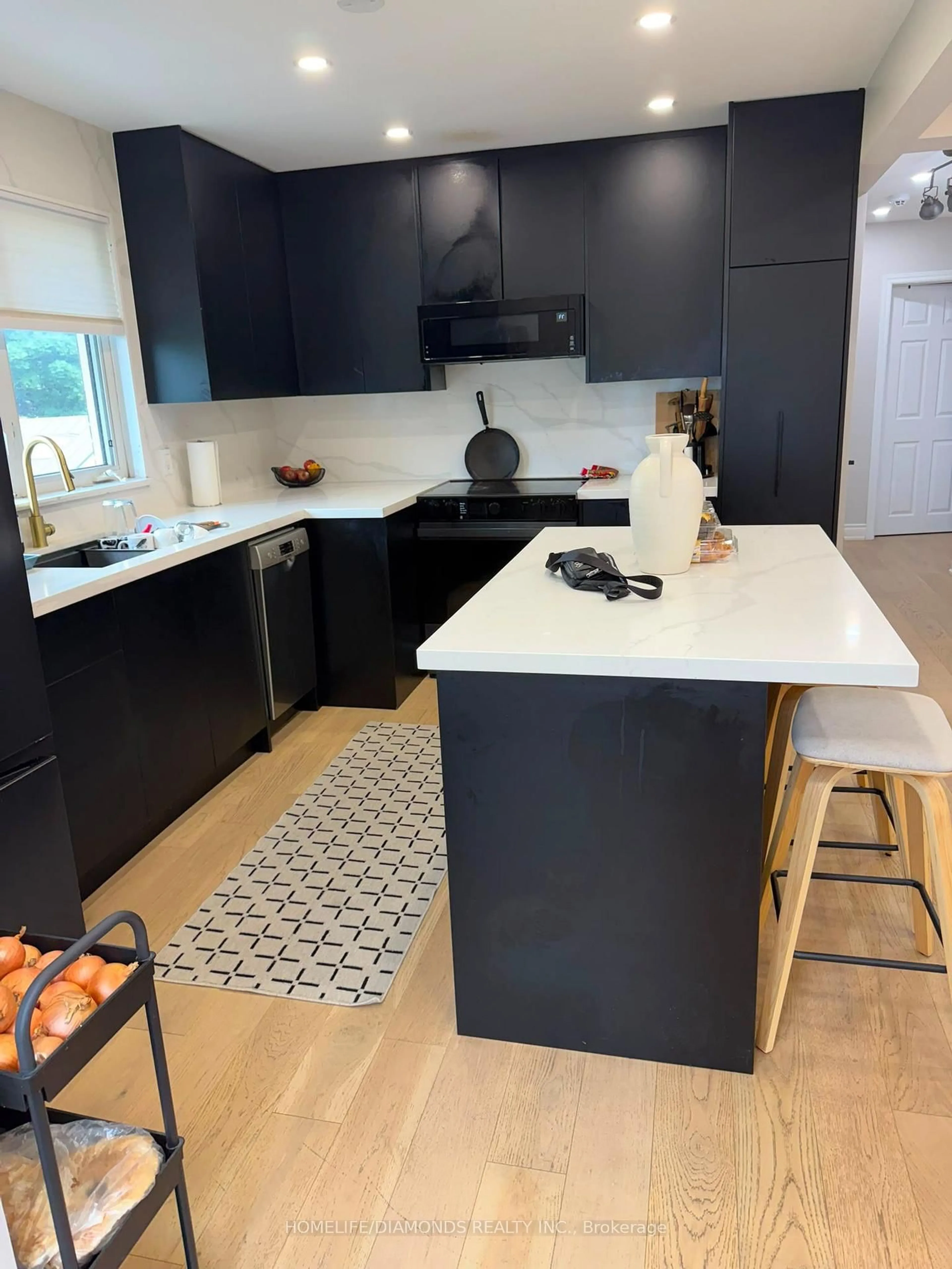 Contemporary kitchen, ceramic/tile floor for 323 Ridgeway Ave, Oshawa Ontario L1J 2T9