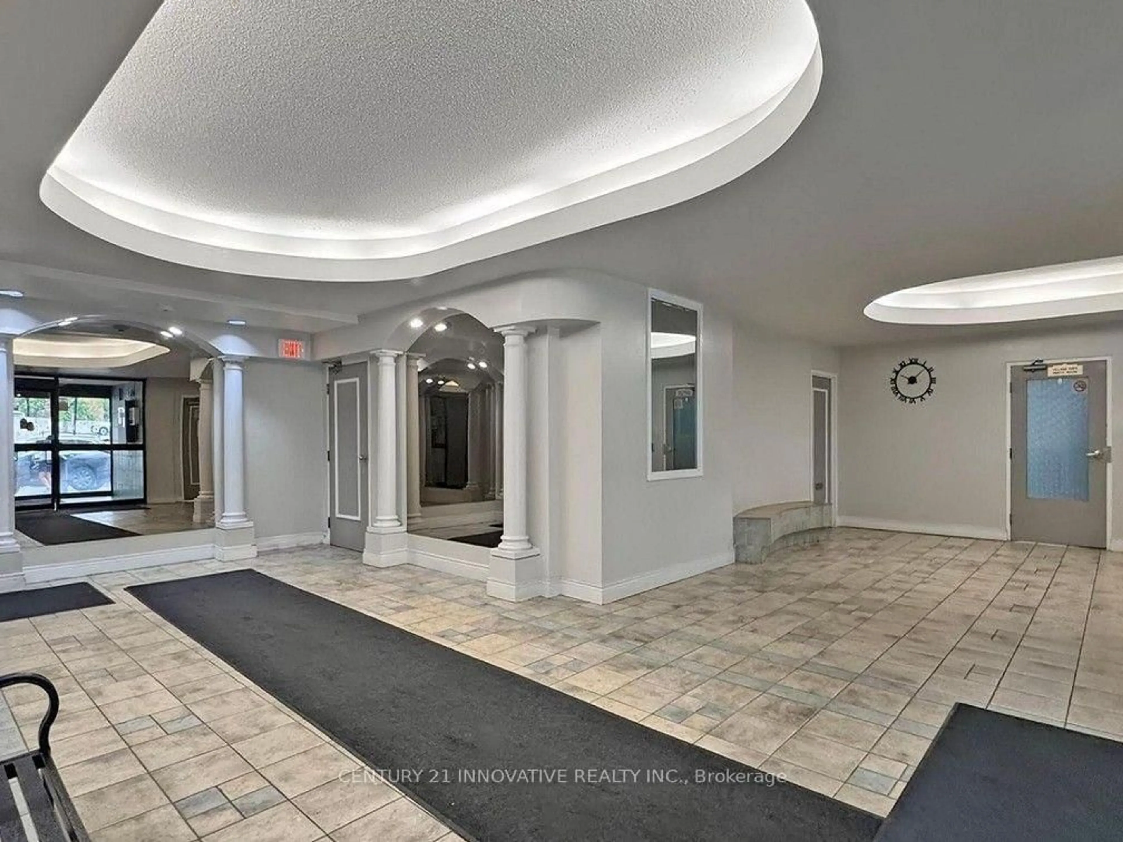 Indoor foyer for 1665 Victoria Park Ave #Unit 207, Toronto Ontario M1R 5E5