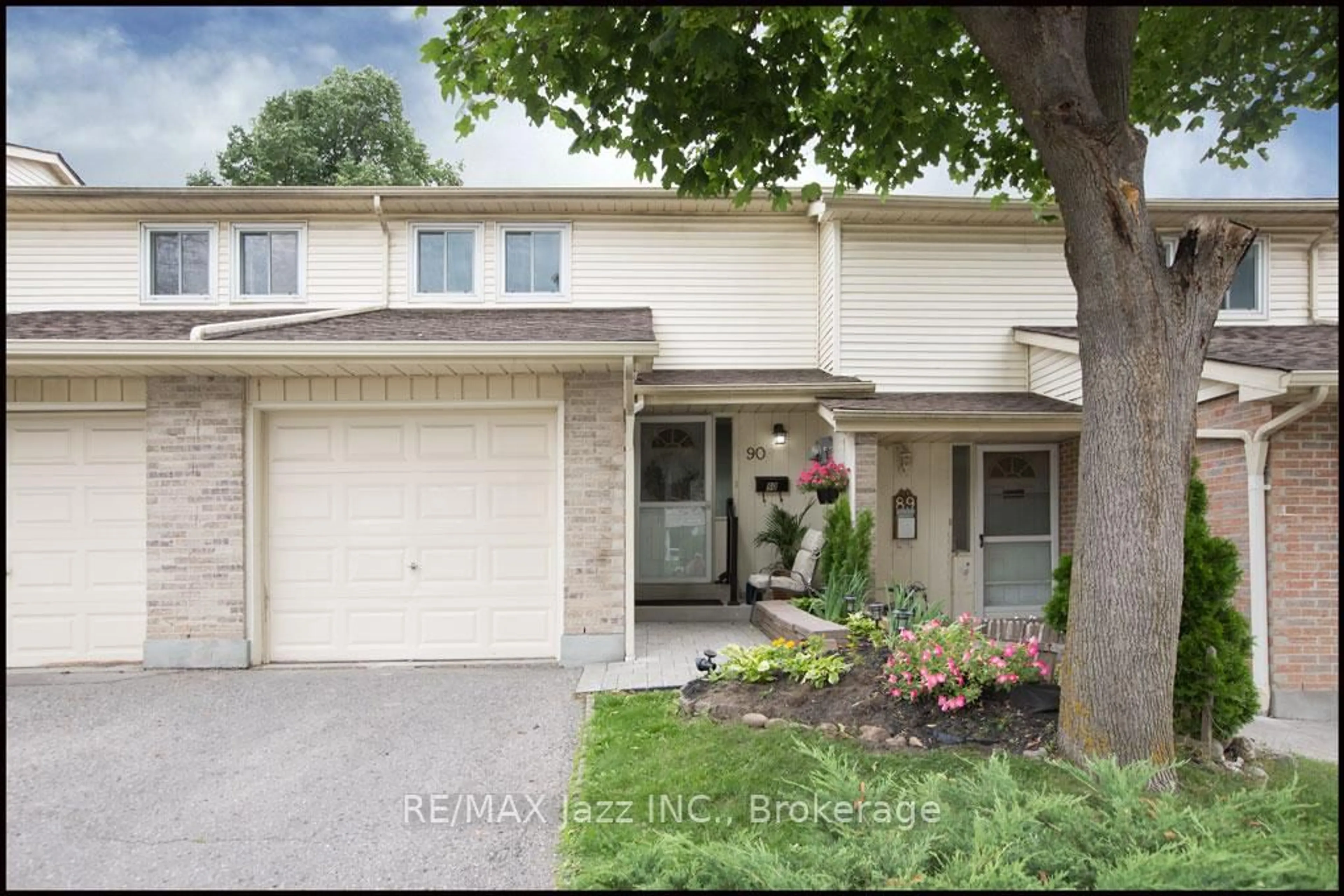 Unknown for 611 Galahad Dr #90, Oshawa Ontario L1K 1M1