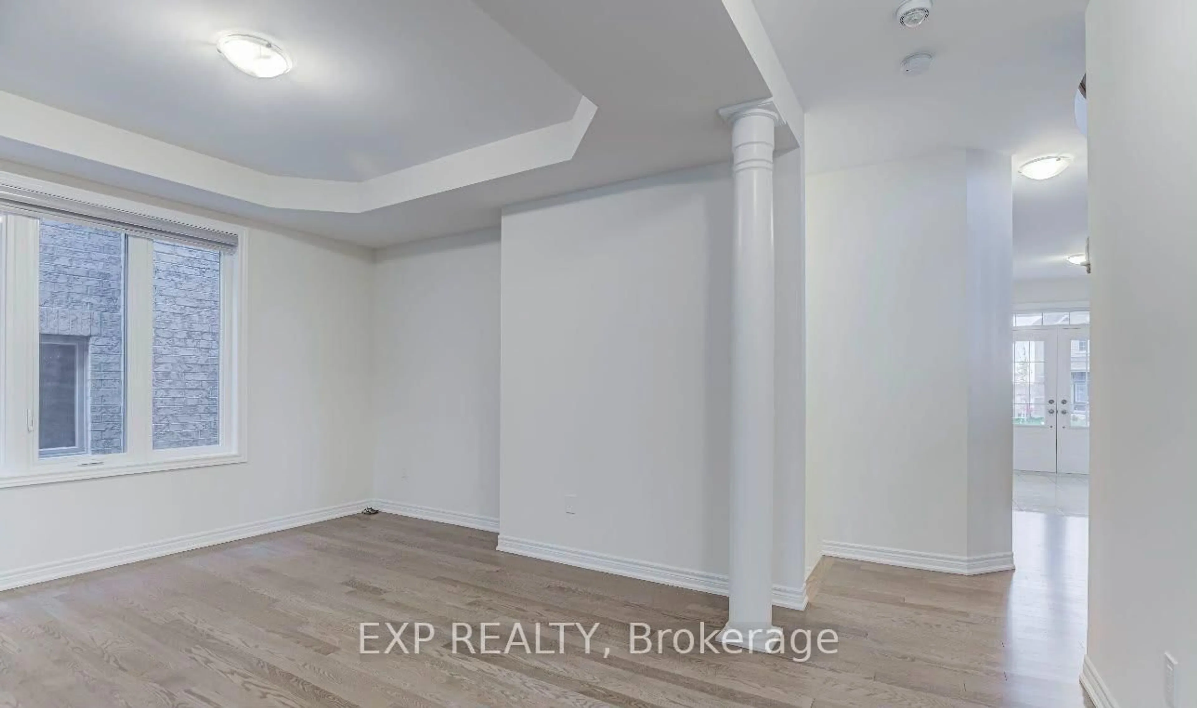 A pic of a room for 204 Miyako Crt, Oshawa Ontario L1H 7K4