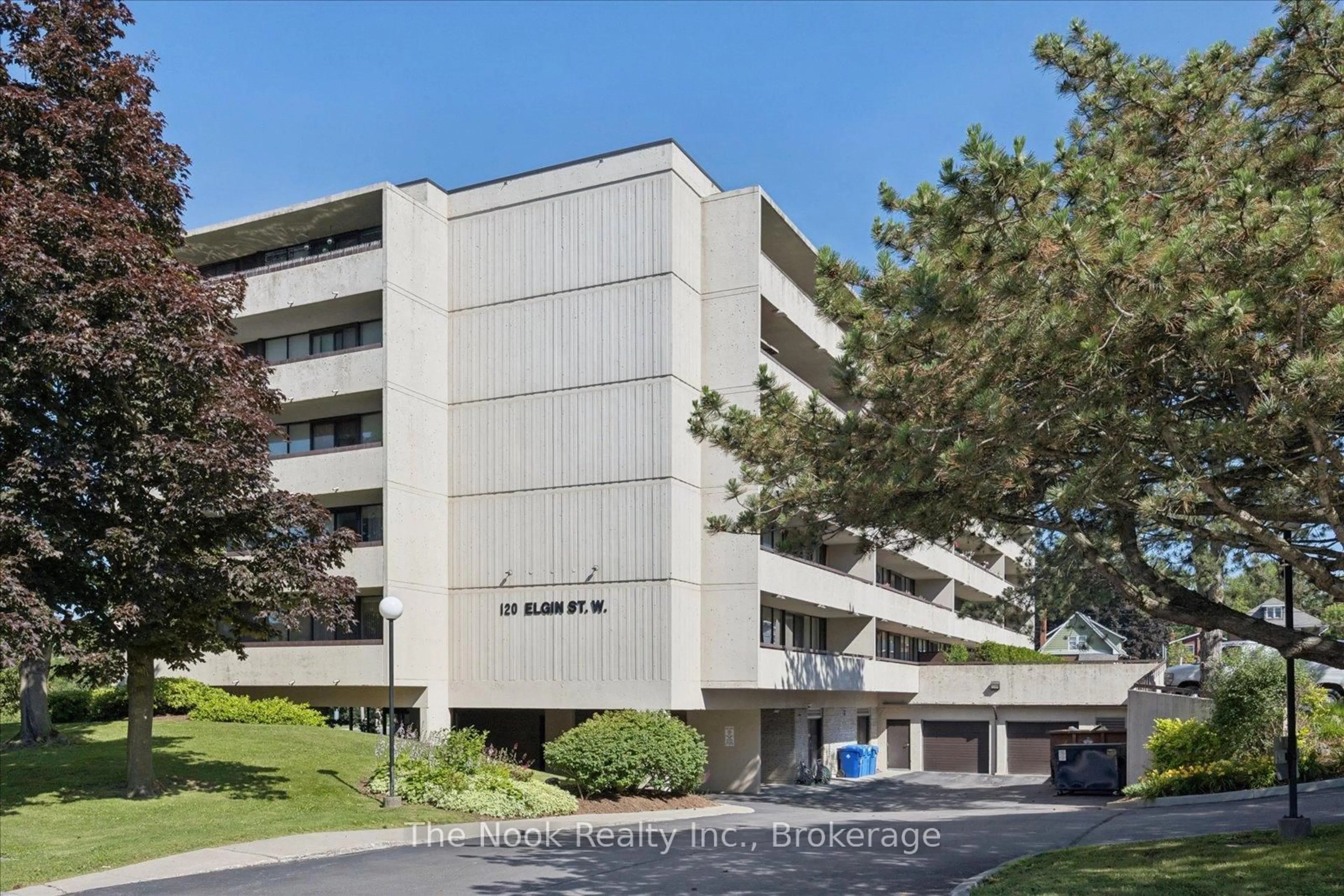 Unknown for 120 Elgin St, Oshawa Ontario L1G 1S7