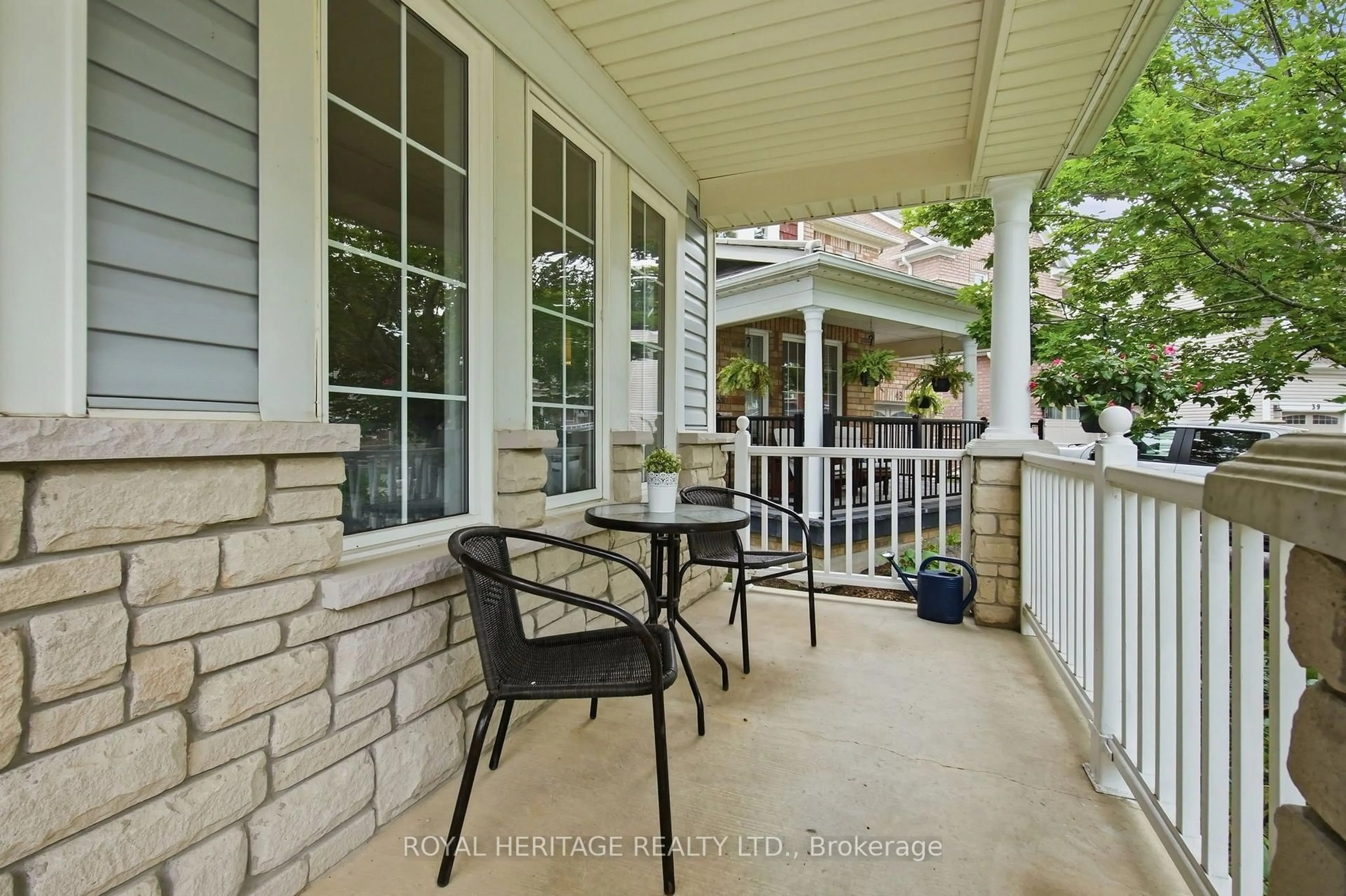 Patio, street for 45 Melody Dr, Whitby Ontario L1M 1K6