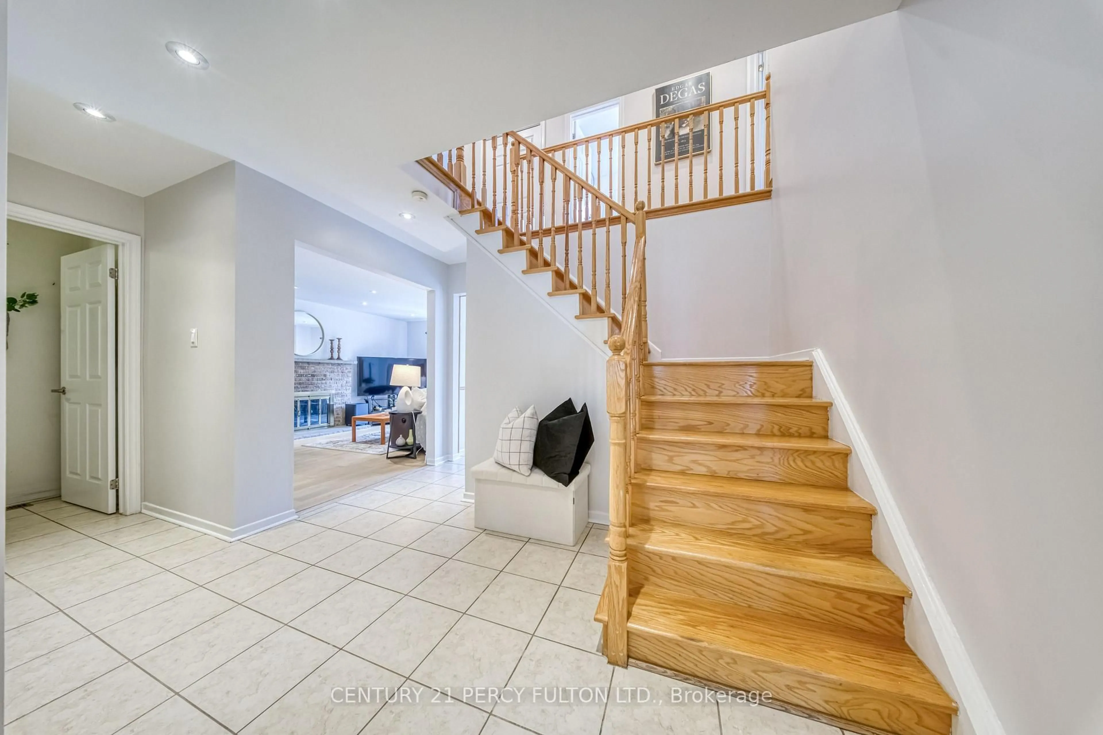 Unknown for 5 Kellen St, Toronto Ontario M1T 2H1