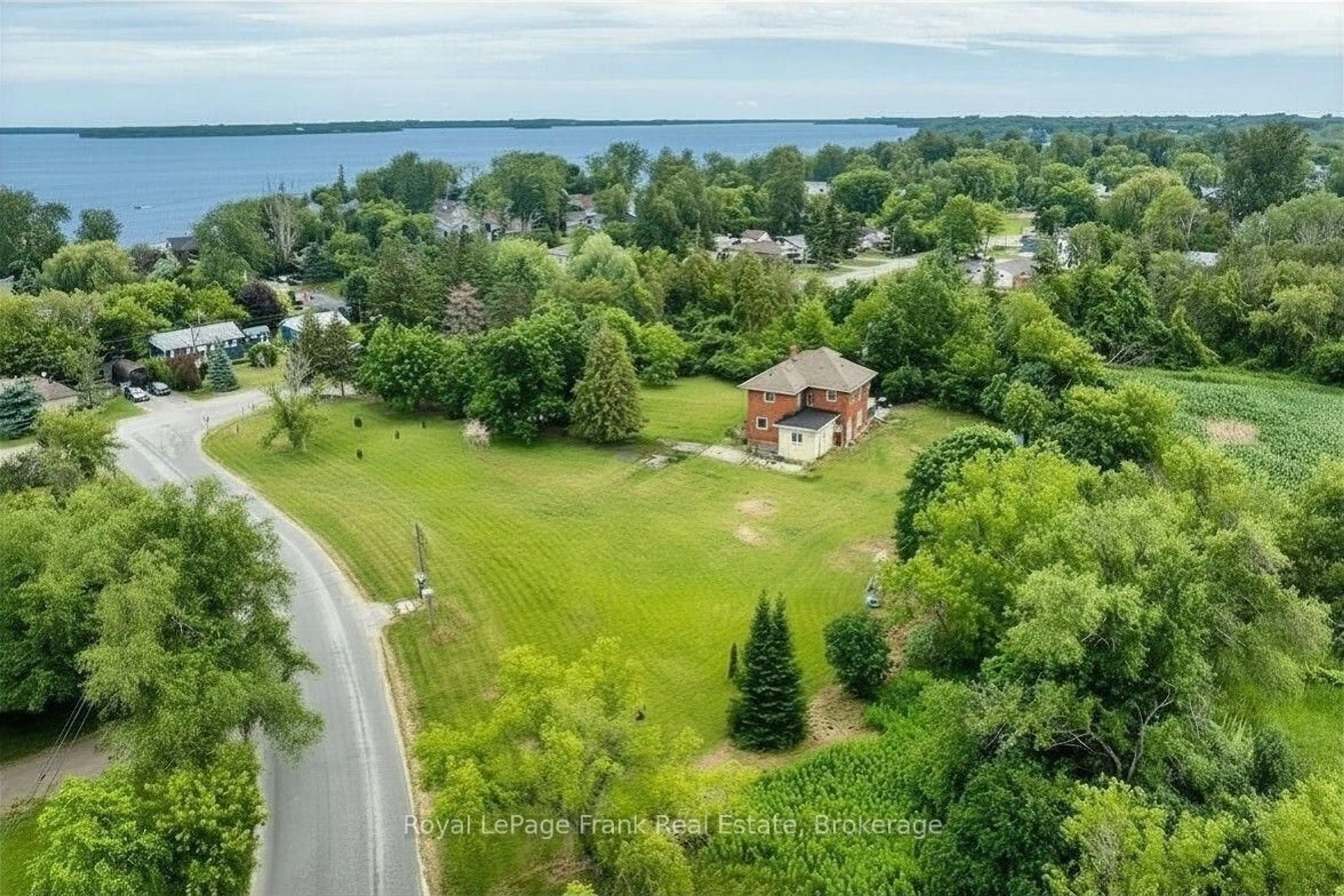 A pic from outside/outdoor area/front of a property/back of a property/a pic from drone, water/lake/river/ocean view for 3 Summit Dr, Scugog Ontario L0B 1E0