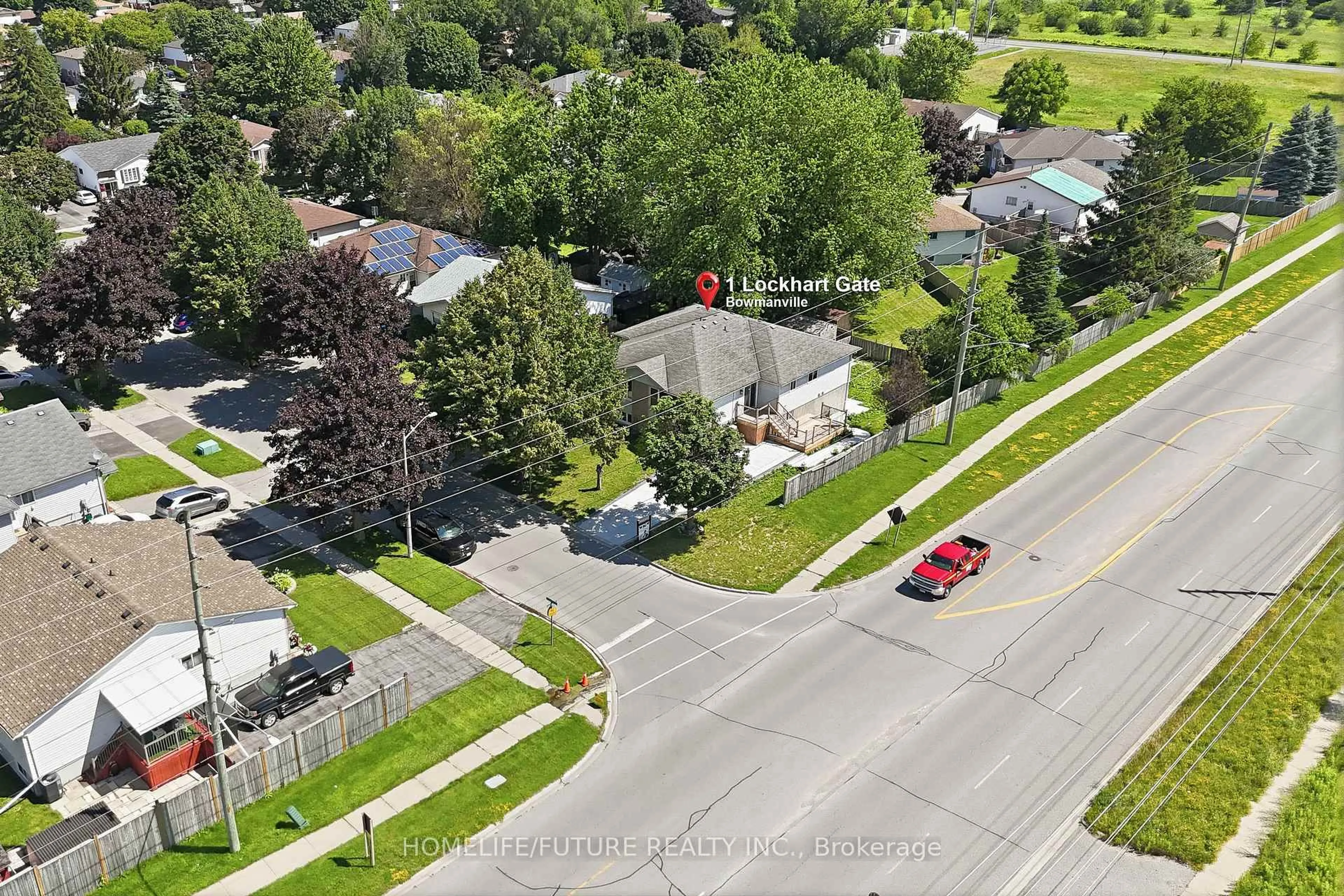 A pic from outside/outdoor area/front of a property/back of a property/a pic from drone, street for 1 Lockhart Gate, Clarington Ontario L1C 4K9