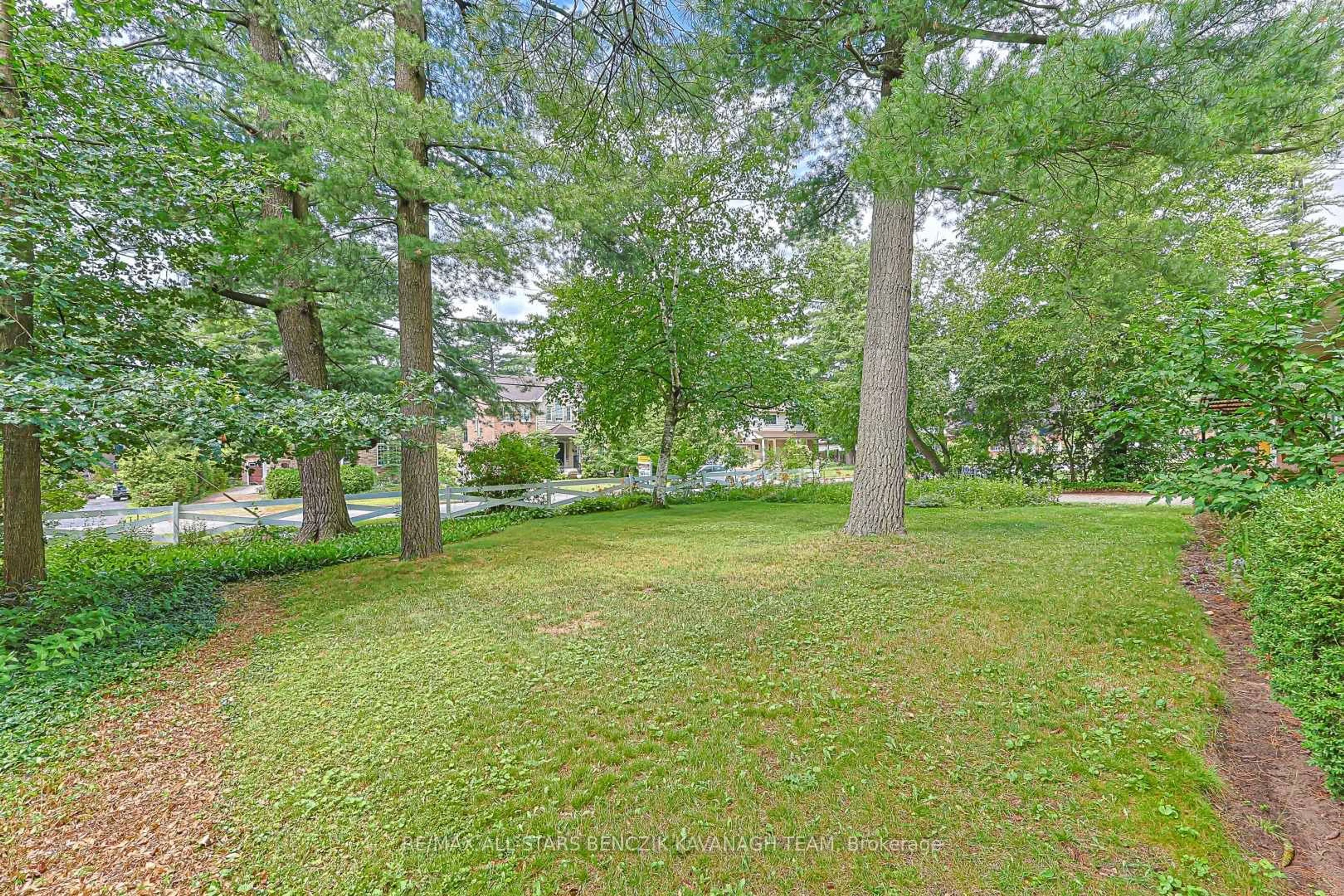 Patio, forest/trees view for 65 Gladys Rd, Toronto Ontario M1C 1C7