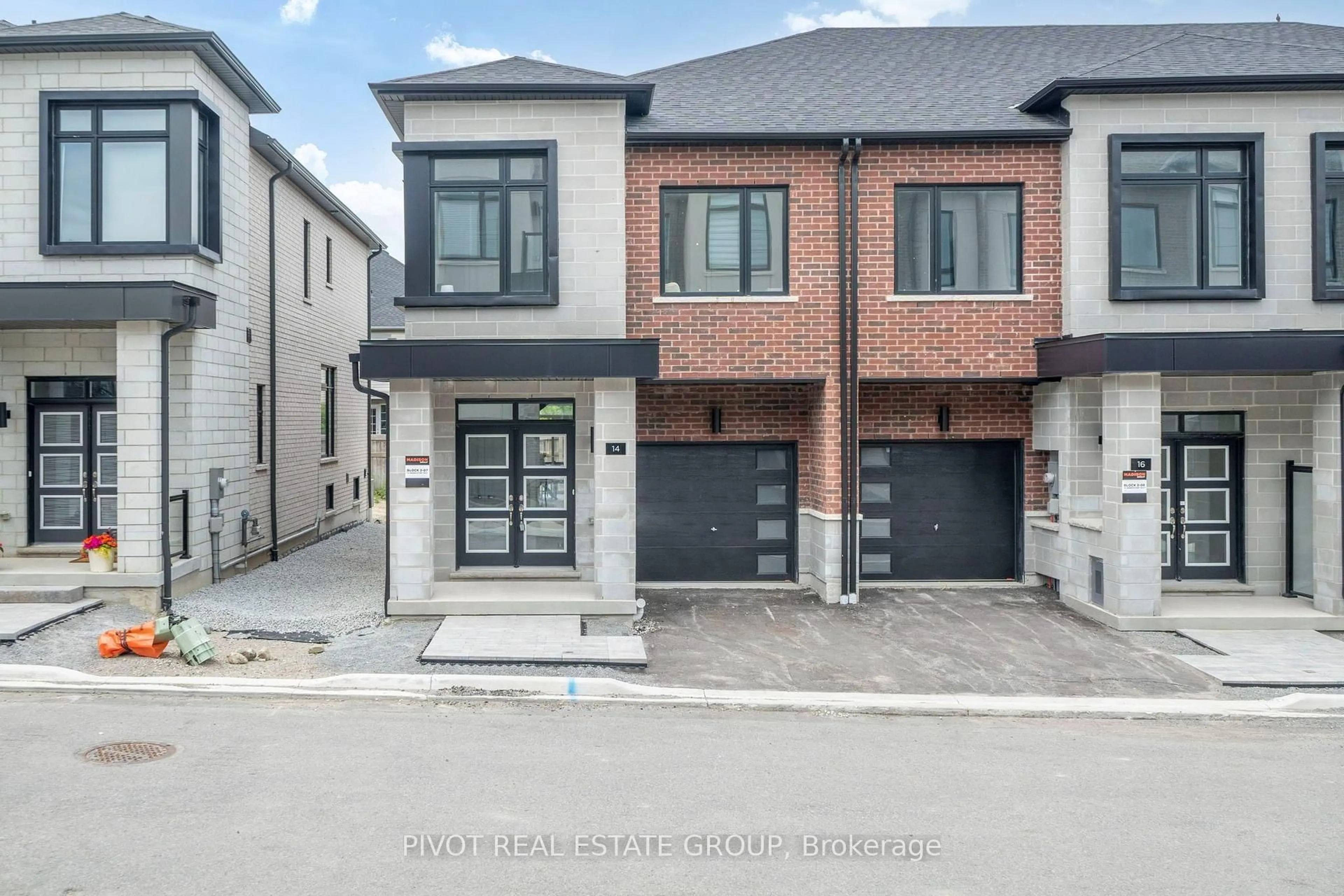 Home with brick exterior material, street for 14 Observatory Way, Whitby Ontario L1M 0M7