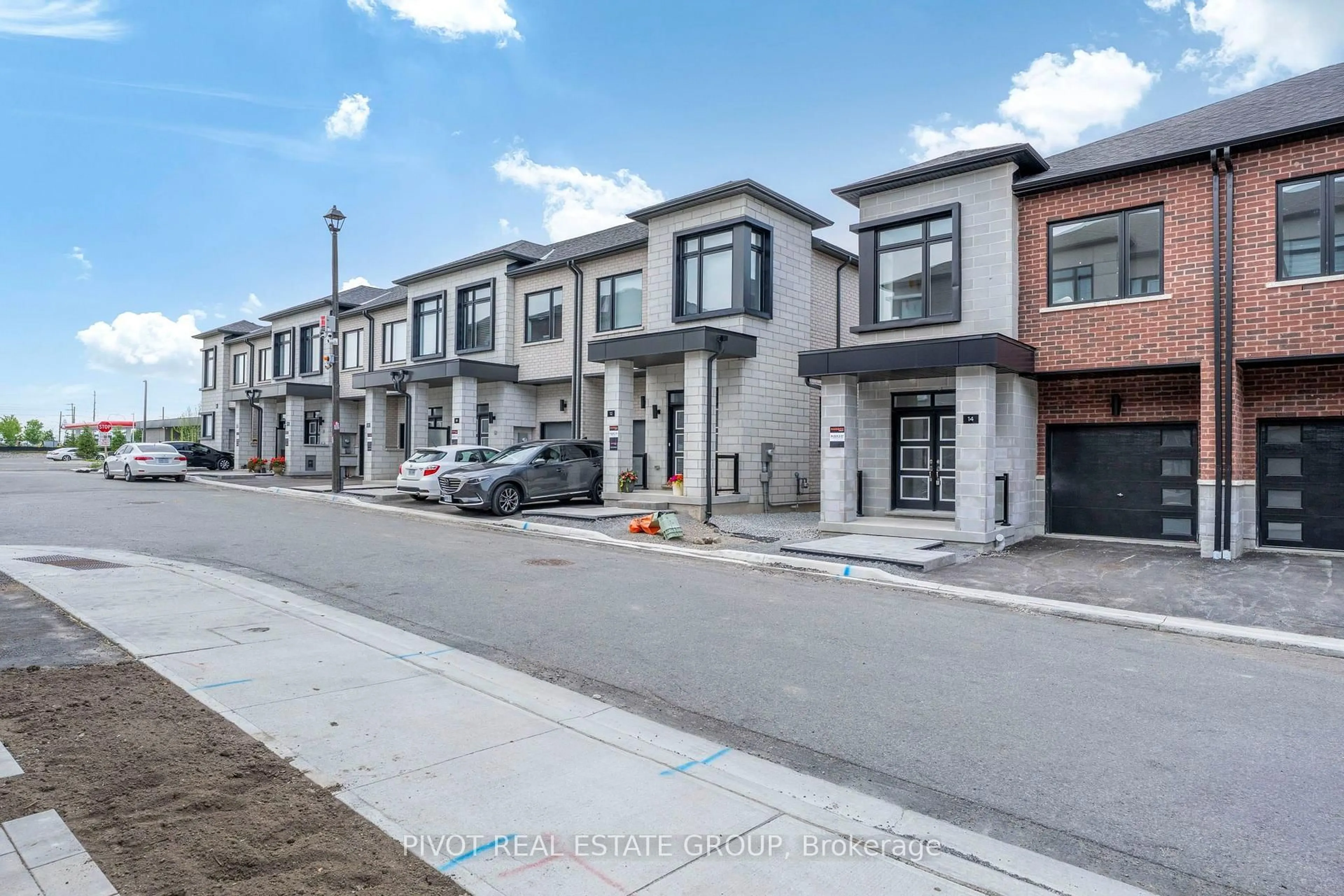 Unknown for 14 Observatory Way, Whitby Ontario L1M 0M7