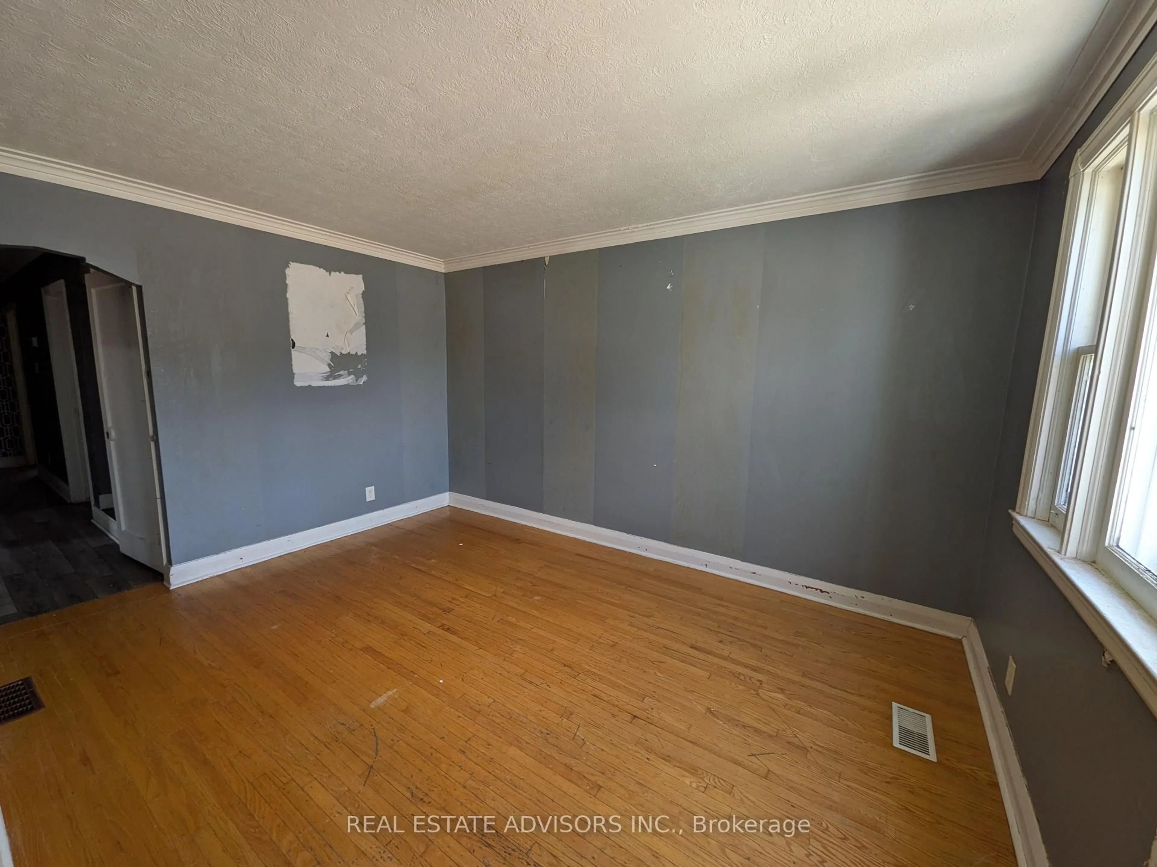 A pic of a room for 45 Pitt Ave, Toronto Ontario M1L 2R3