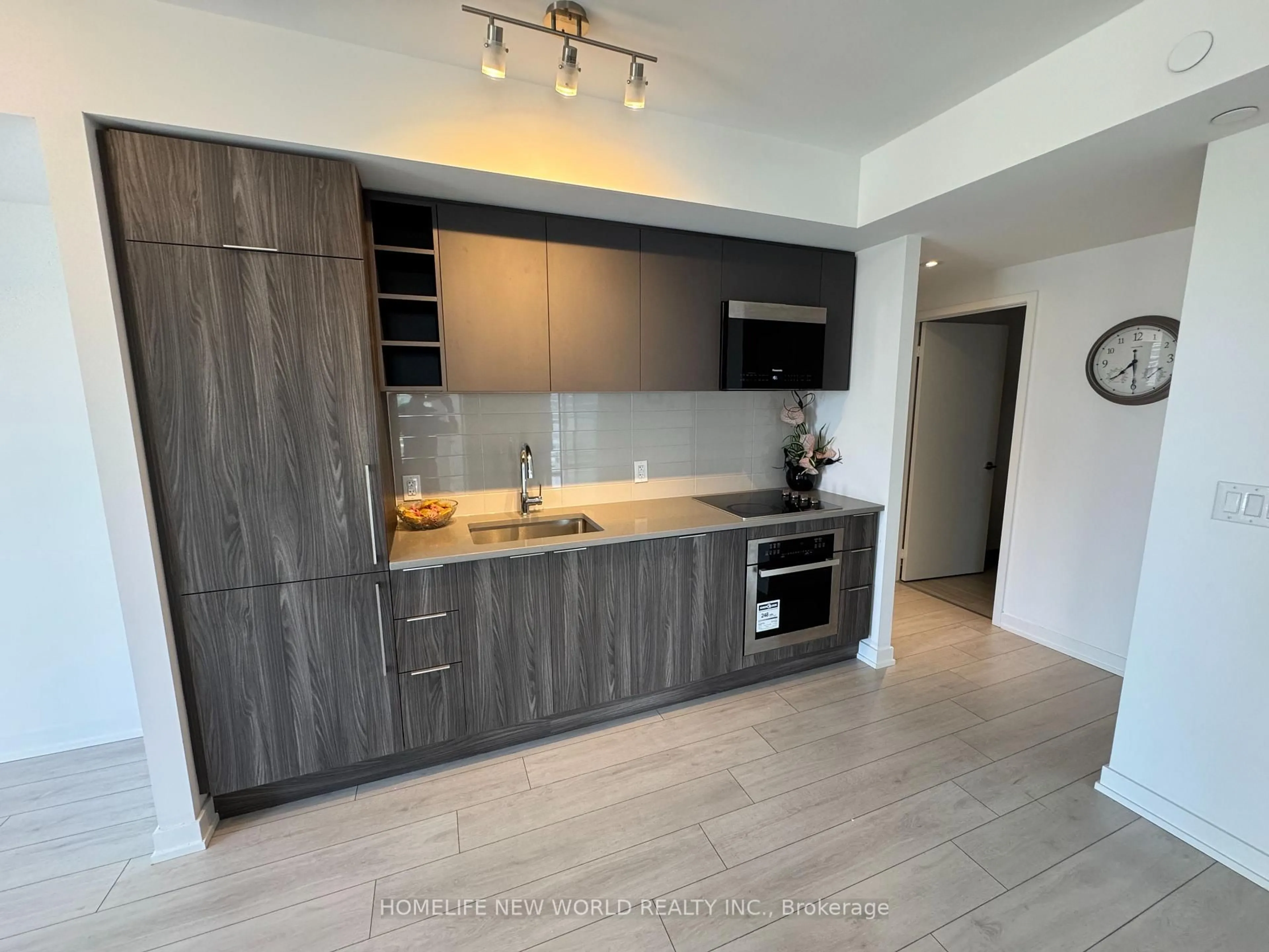 Open concept kitchen, unknown for 2031 Kennedy Rd #1622, Toronto Ontario M1T 0B9