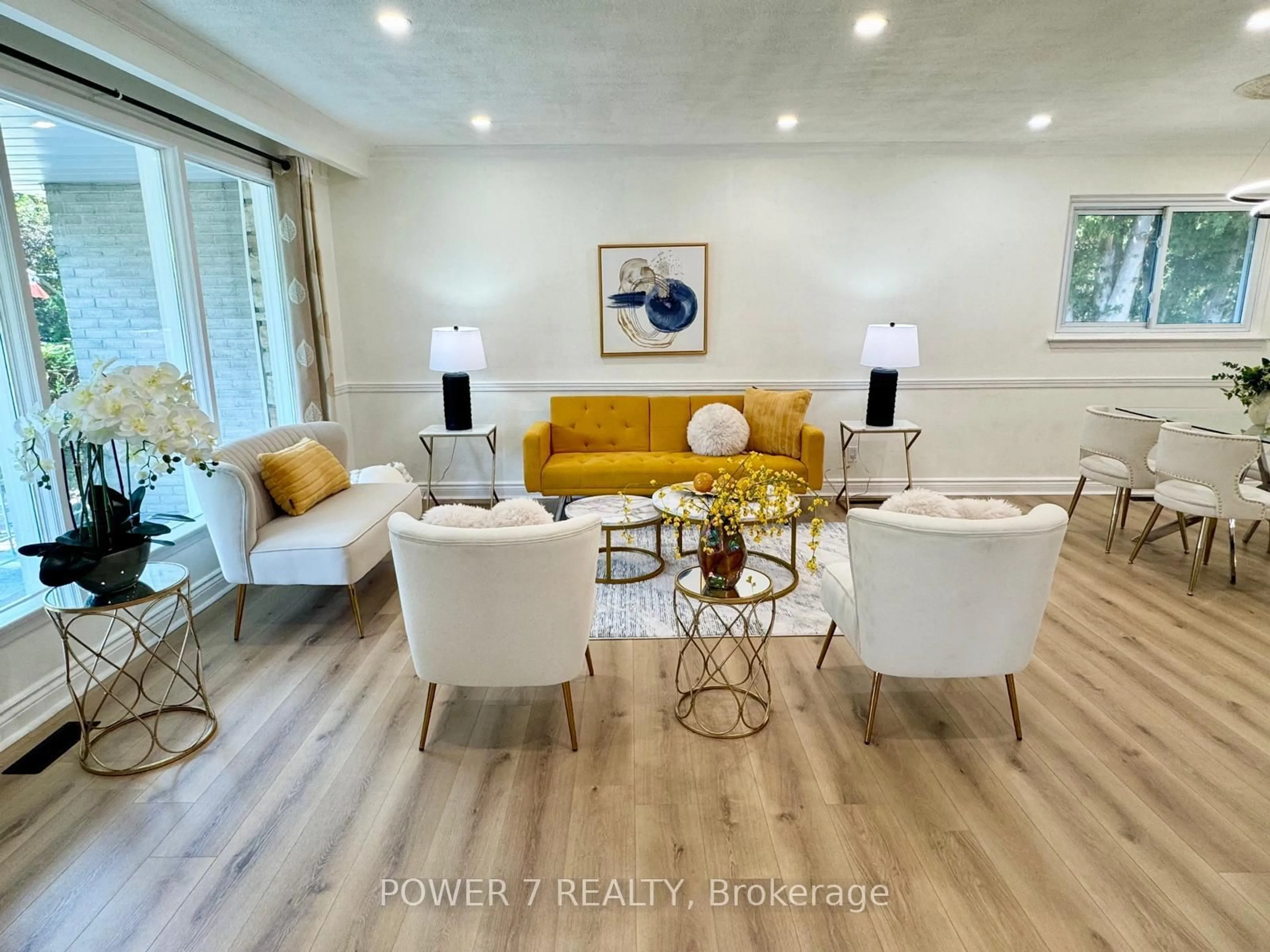 Living room with furniture, wood/laminate floor for 23 Donnacona Cres, Toronto Ontario M1E 3P8