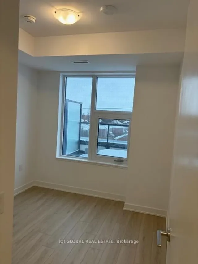 7437 Kingston Rd #404B, Toronto 3