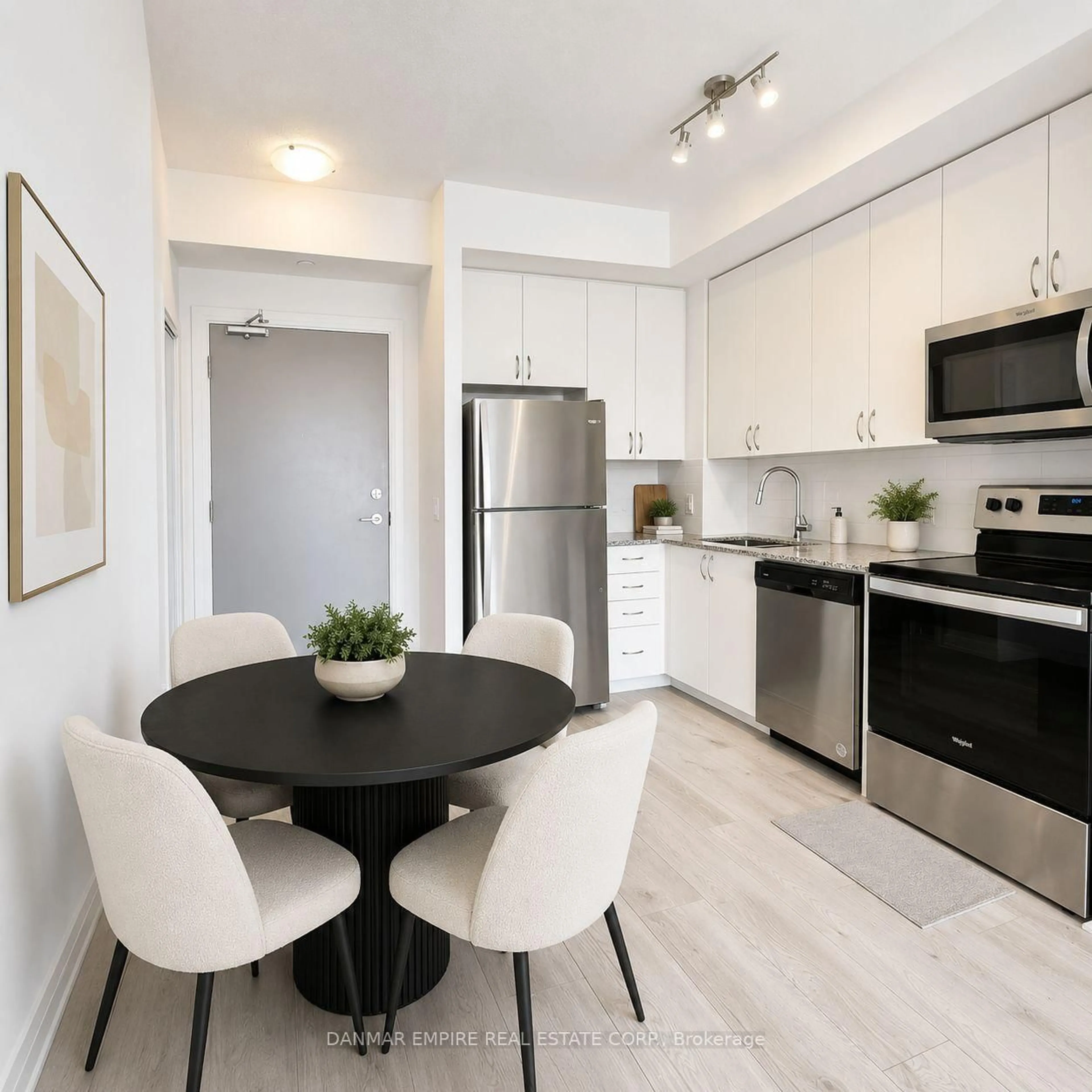 Unknown for 3220 Sheppard Ave #614, Toronto Ontario M1T 0B7