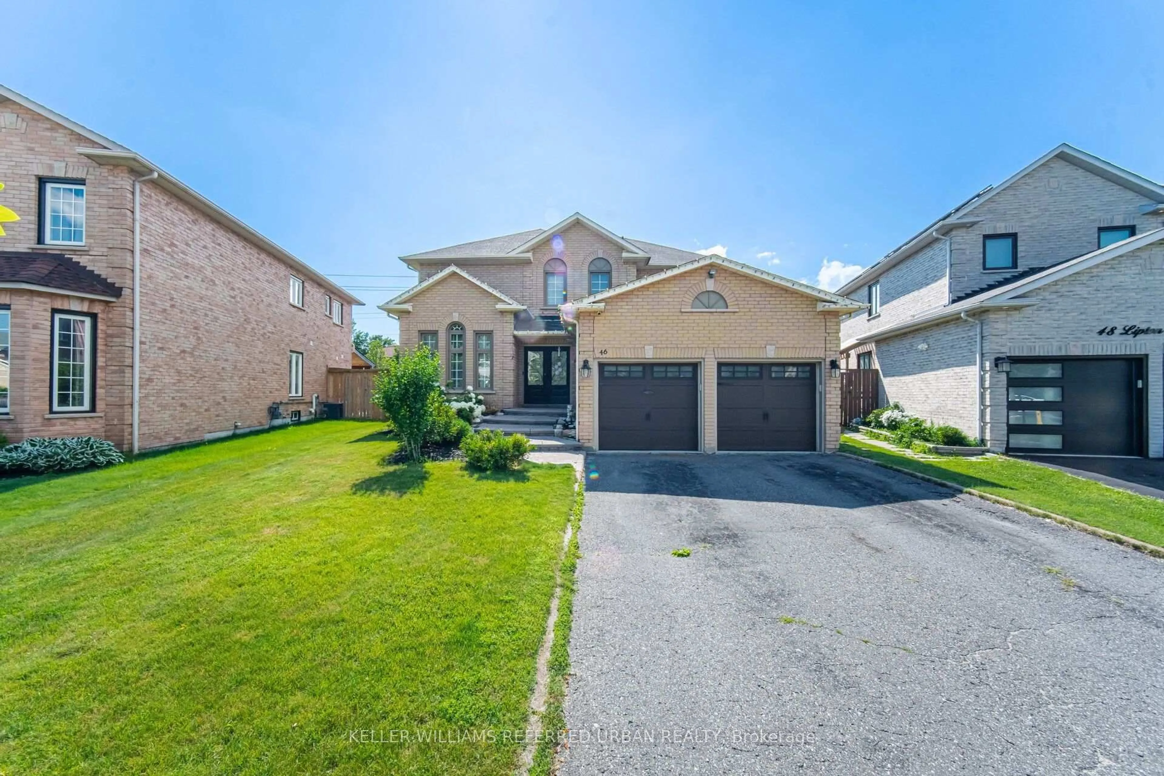 Unknown for 46 Lipton Cres, Whitby Ontario L1R 1W7