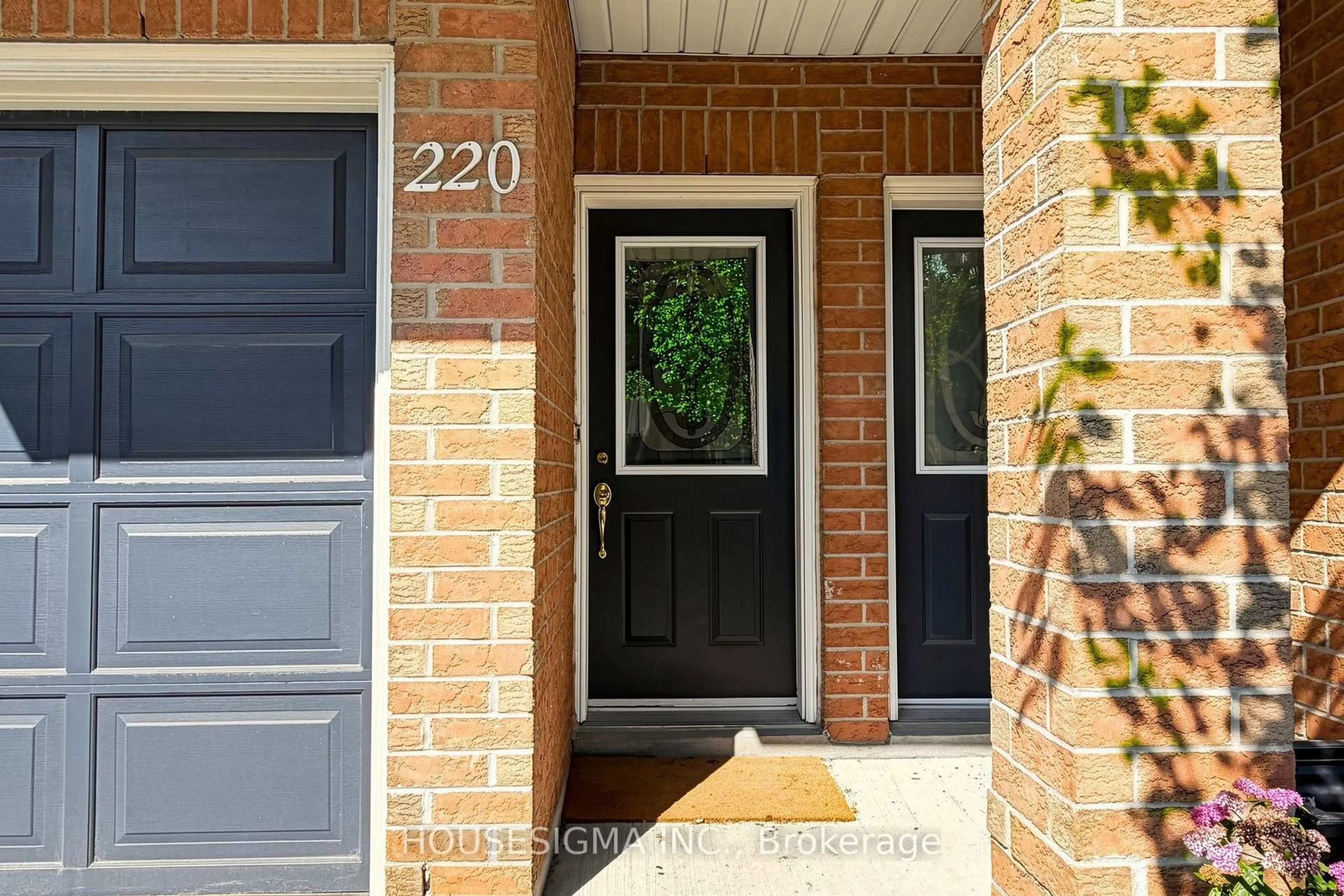 Home with brick exterior material, street for 83 Mondeo Dr #220, Toronto Ontario M1P 5B6