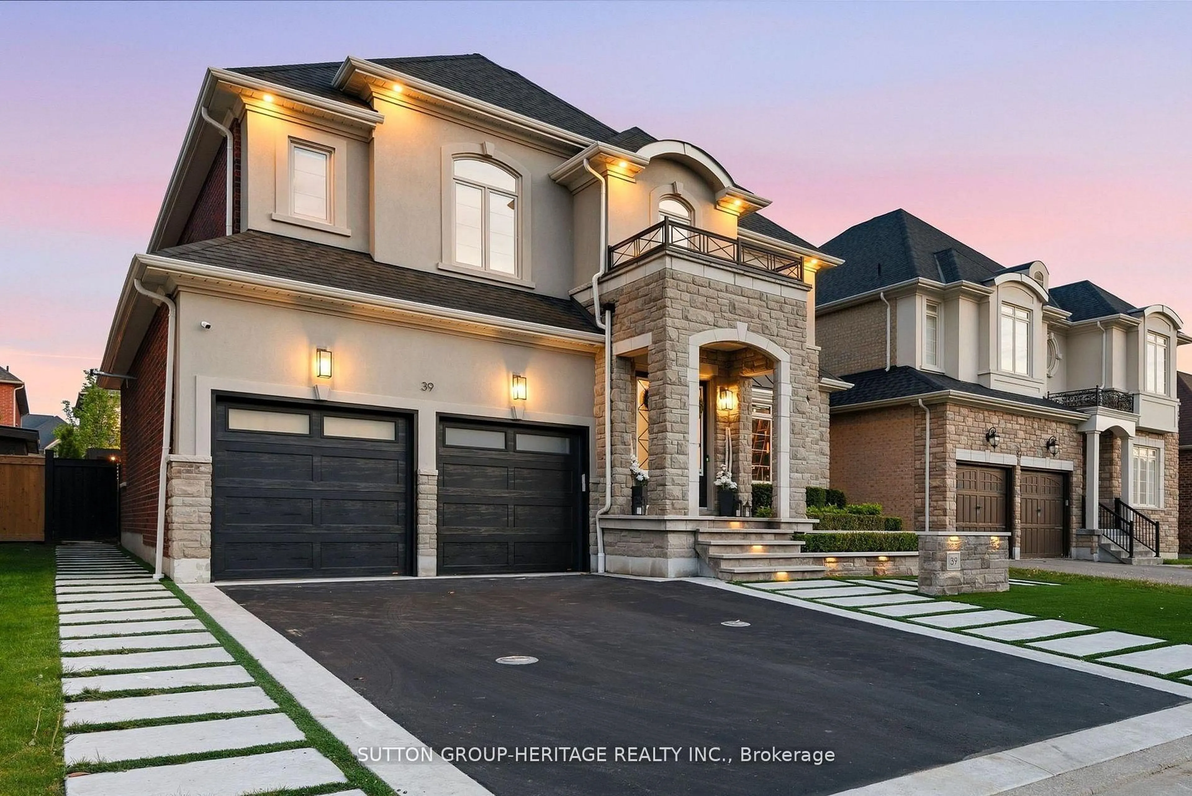 Home with brick exterior material, street for 39 Glengowan St, Whitby Ontario L1R 0K9