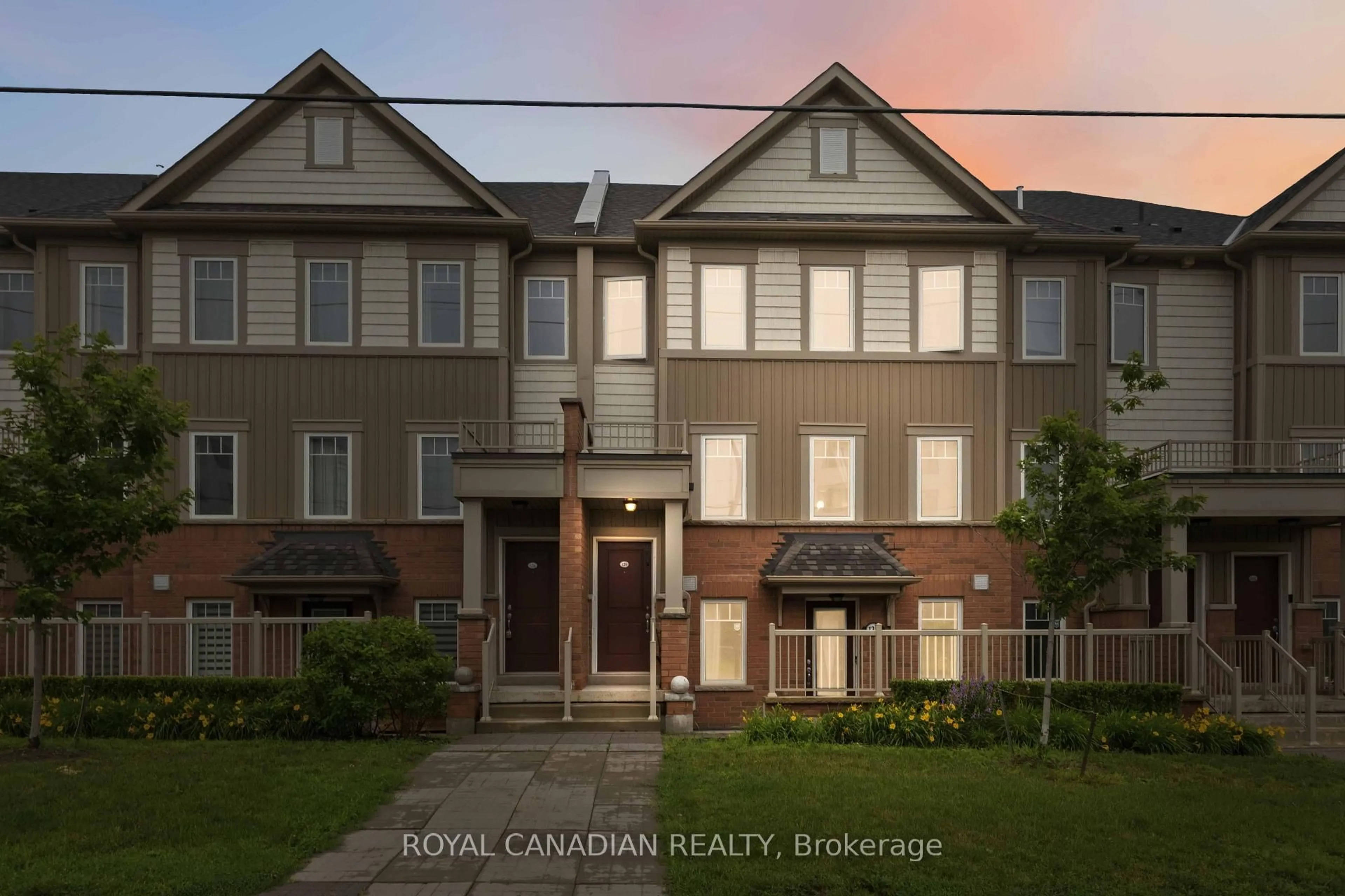 Unknown for 2500 Hill Rise Crt #129, Oshawa Ontario L1L 0M6