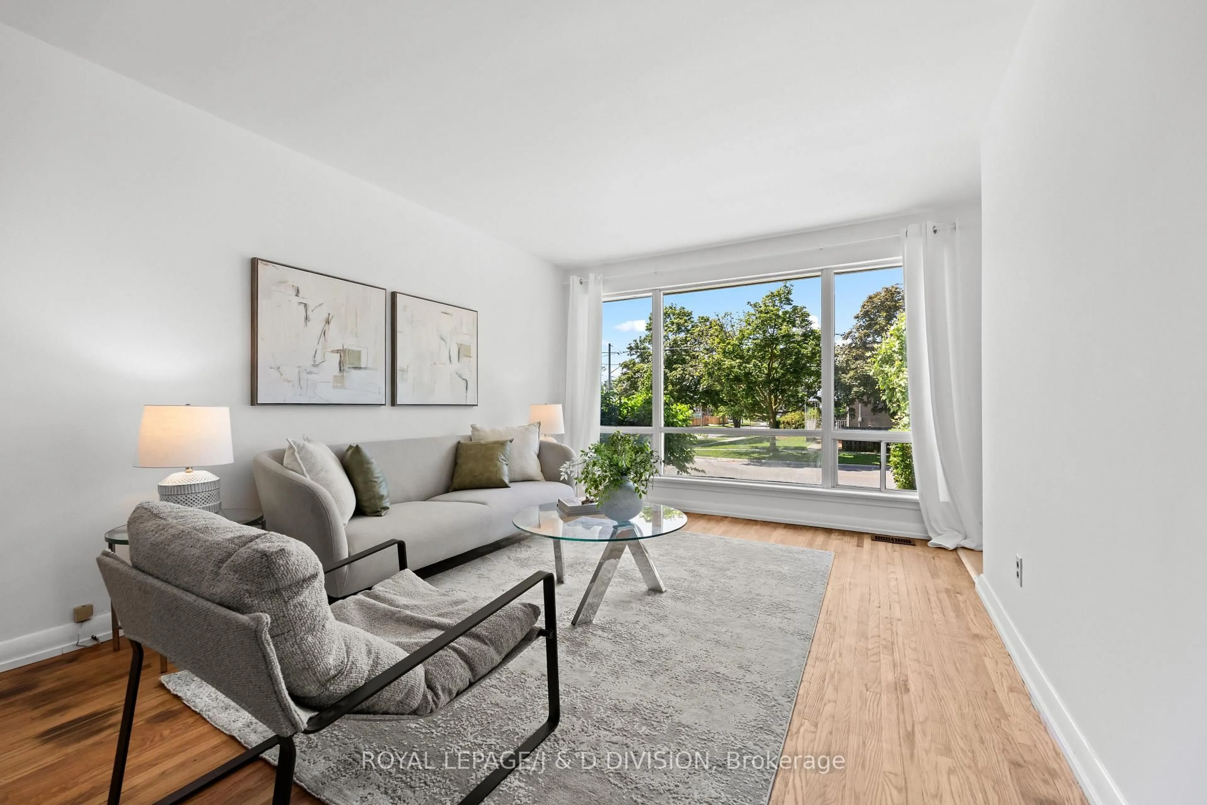 Living room with furniture, unknown for 41 Clapperton Ave, Toronto Ontario M1L 4K7