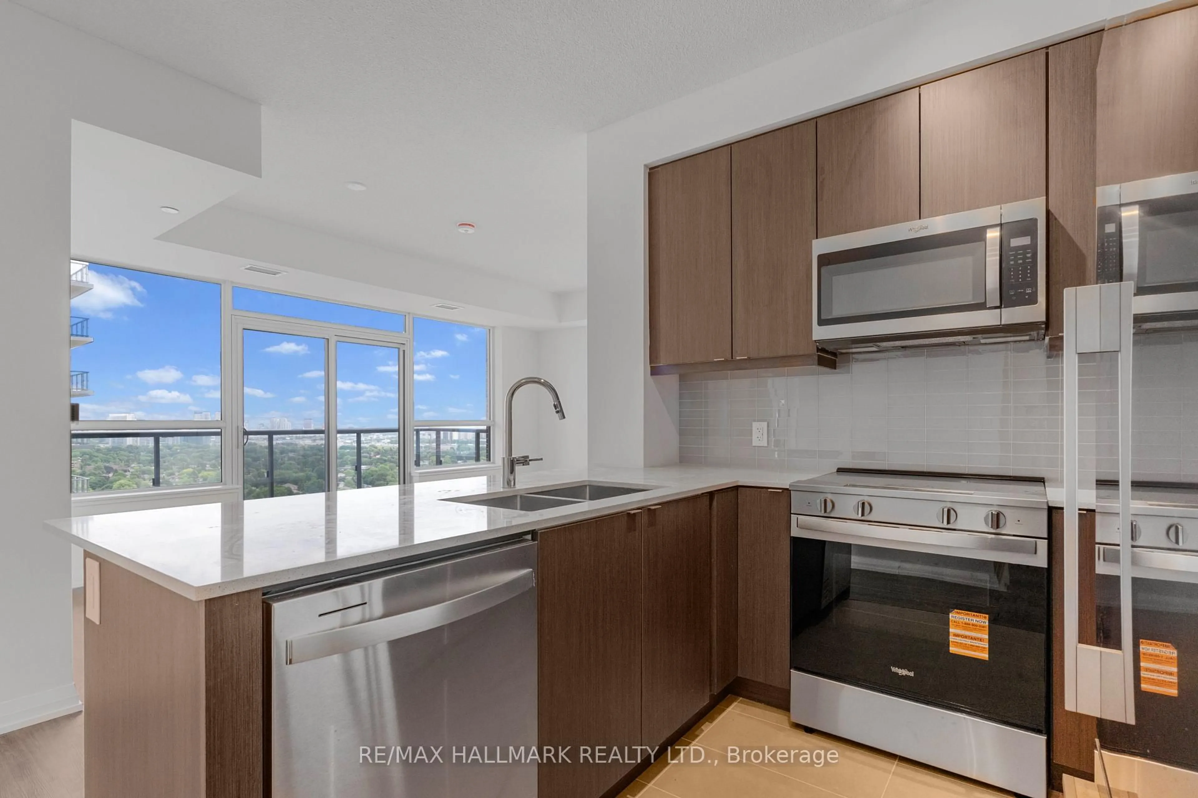 Standard kitchen, unknown for 3260 Sheppard Ave #2207, Toronto Ontario M1T 0B5