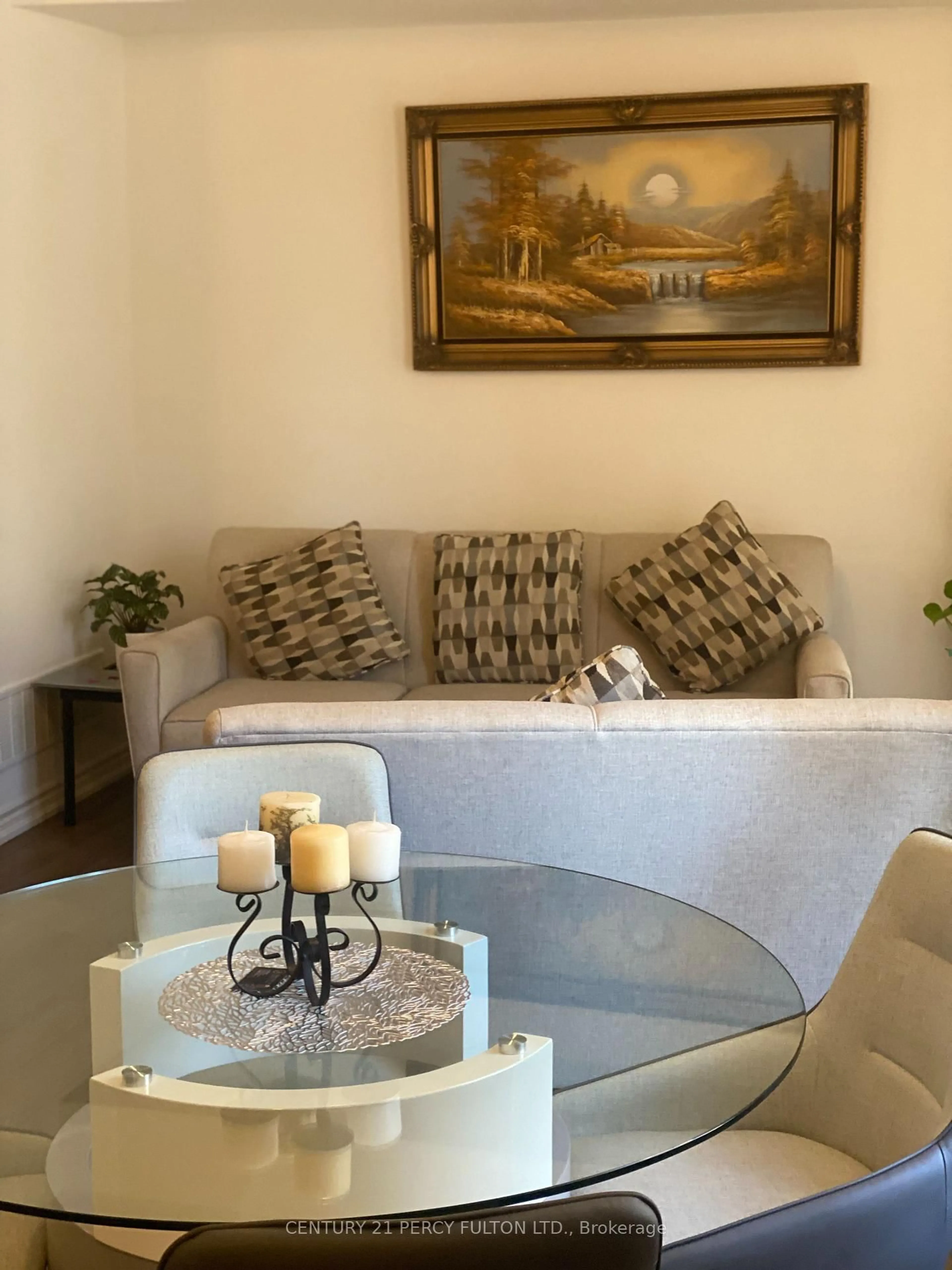 Living room with furniture, unknown for 1770 Rex Heath Dr, Pickering Ontario L1X 0E6