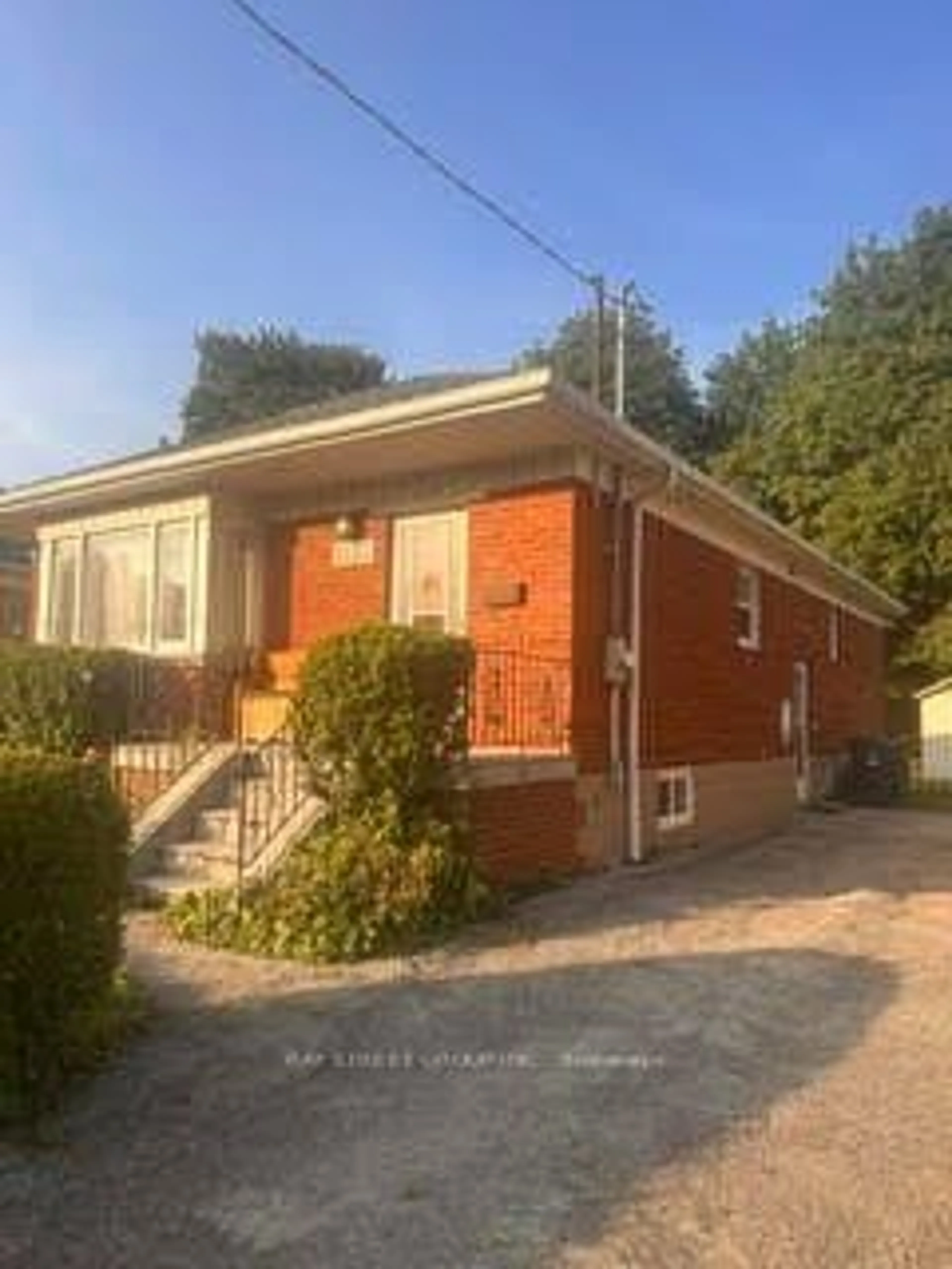 Home with brick exterior material, street for 1285 Warden Ave, Toronto Ontario M1R 2R5