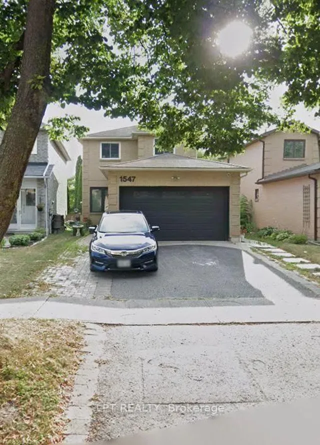 1547 Marshcourt Dr, Pickering