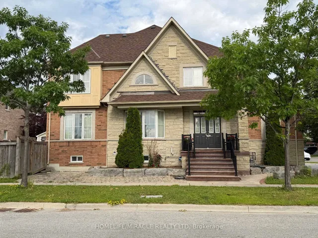 18 Portelli Cres, Ajax 2