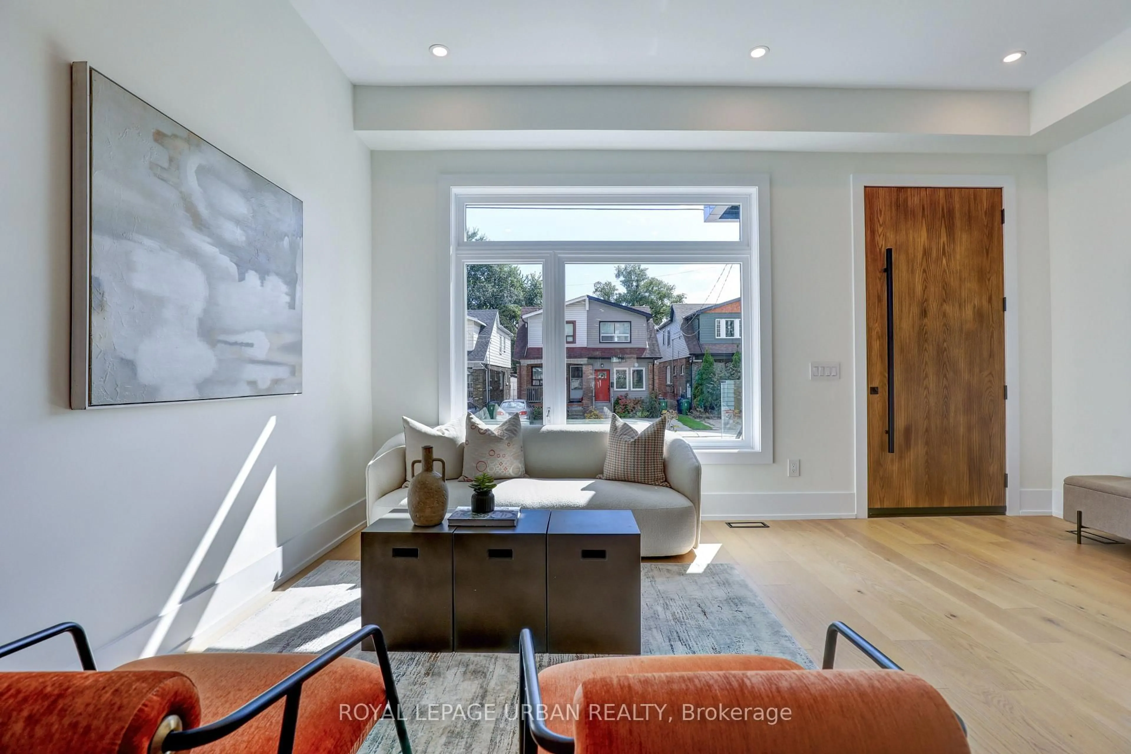 Living room with furniture, unknown for 128 Floyd Ave, Toronto Ontario M4K 2B7