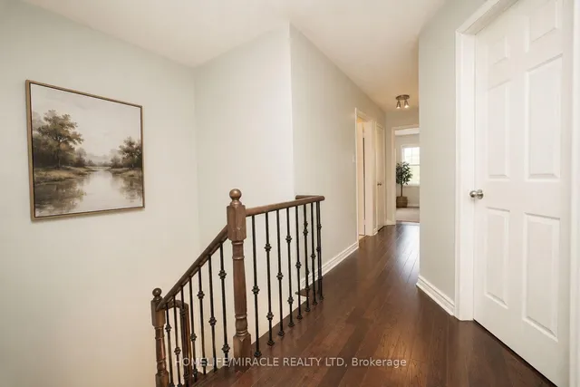 29 Hemans Crt, Ajax 3